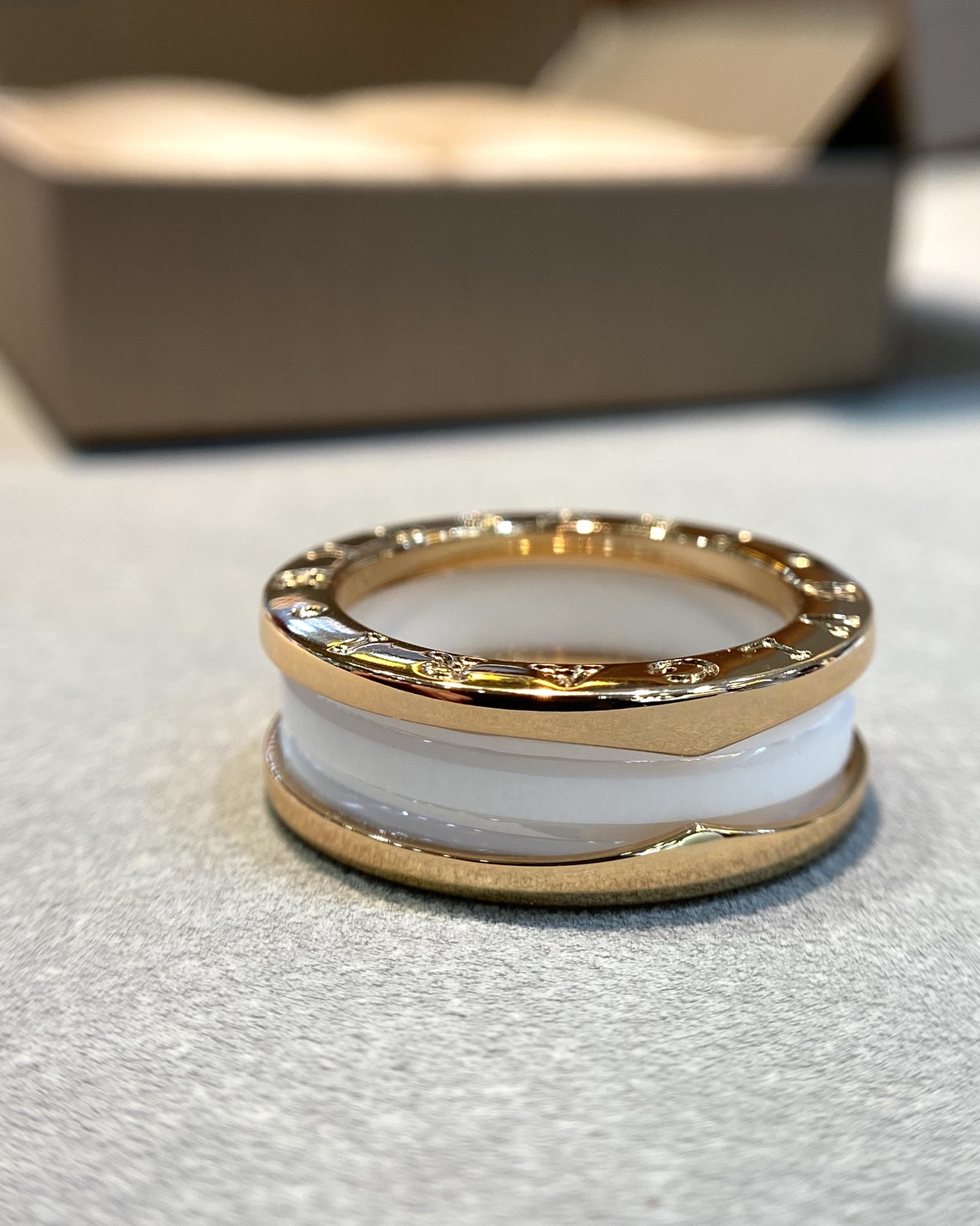 Bvlgari Rose Gold and White B.zero1 Ring - Best Replica Jewelry™