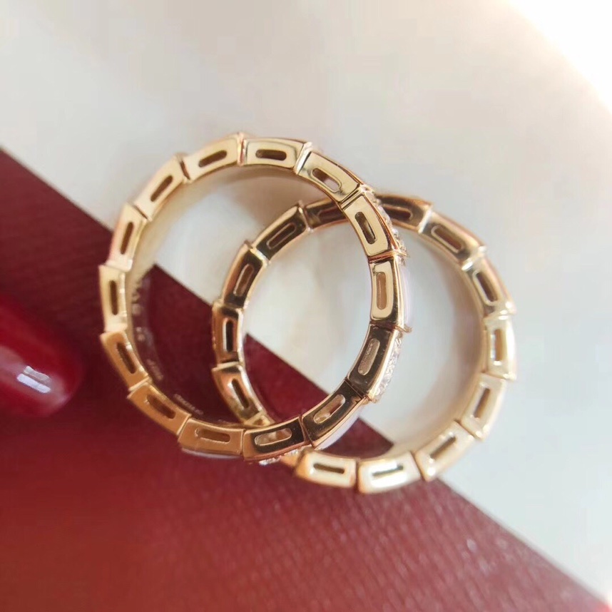 Bvlgari Rose Gold White Mother of Pearl Serpenti Viper Ring - Best Replica Jewelry™
