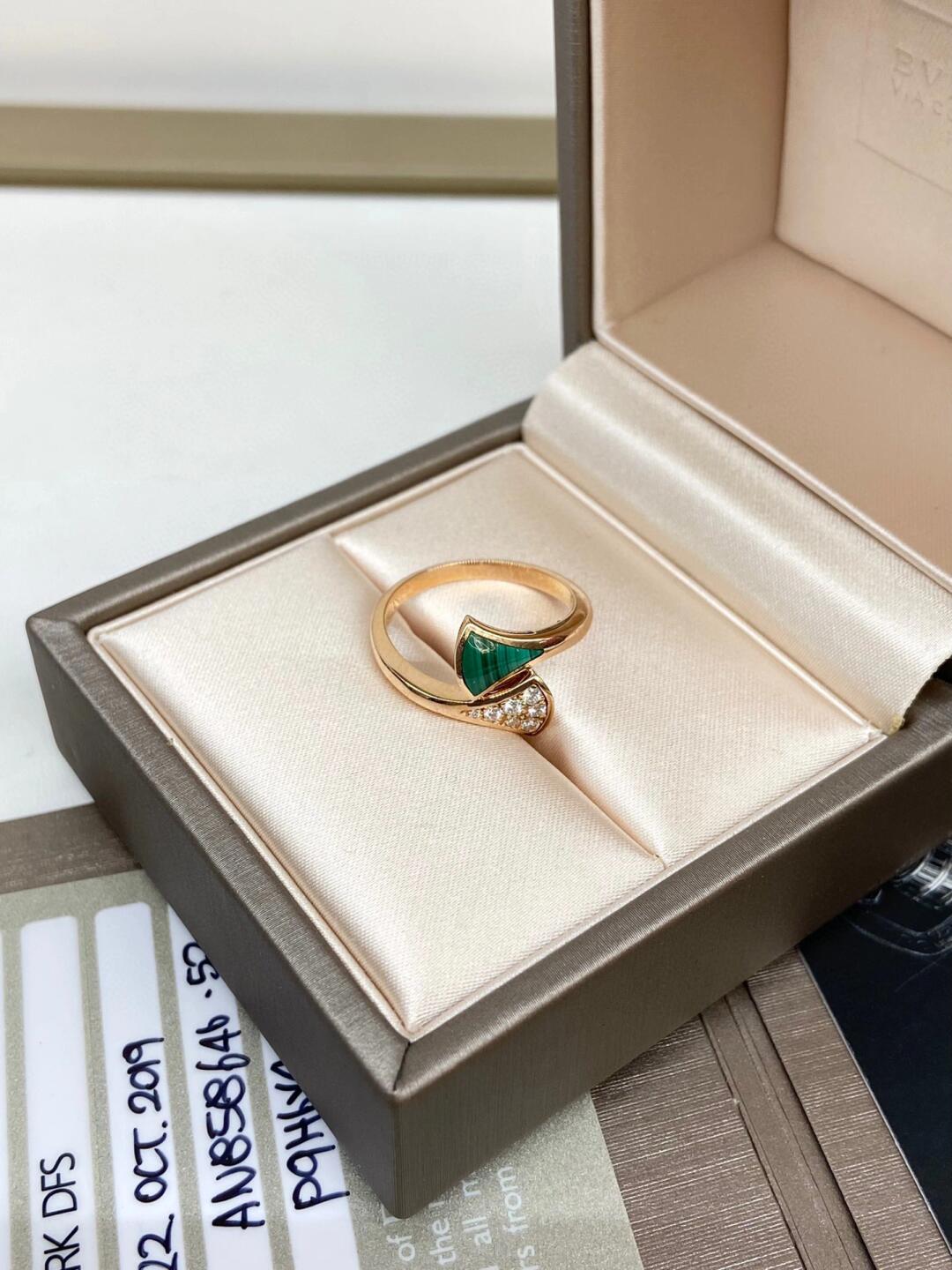 Bvlgari Rose Gold Divas' Dream Ring - Best Replica Jewelry™