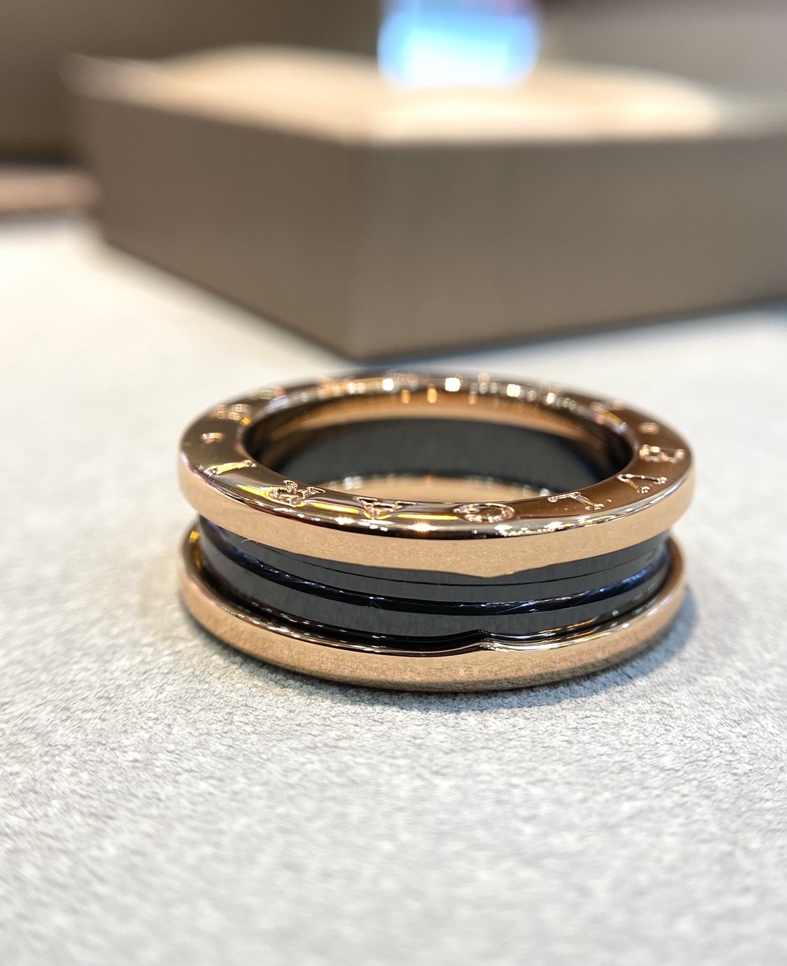 Bvlgari Rose Gold and Black B.zero1 Ring - Best Replica Jewelry™