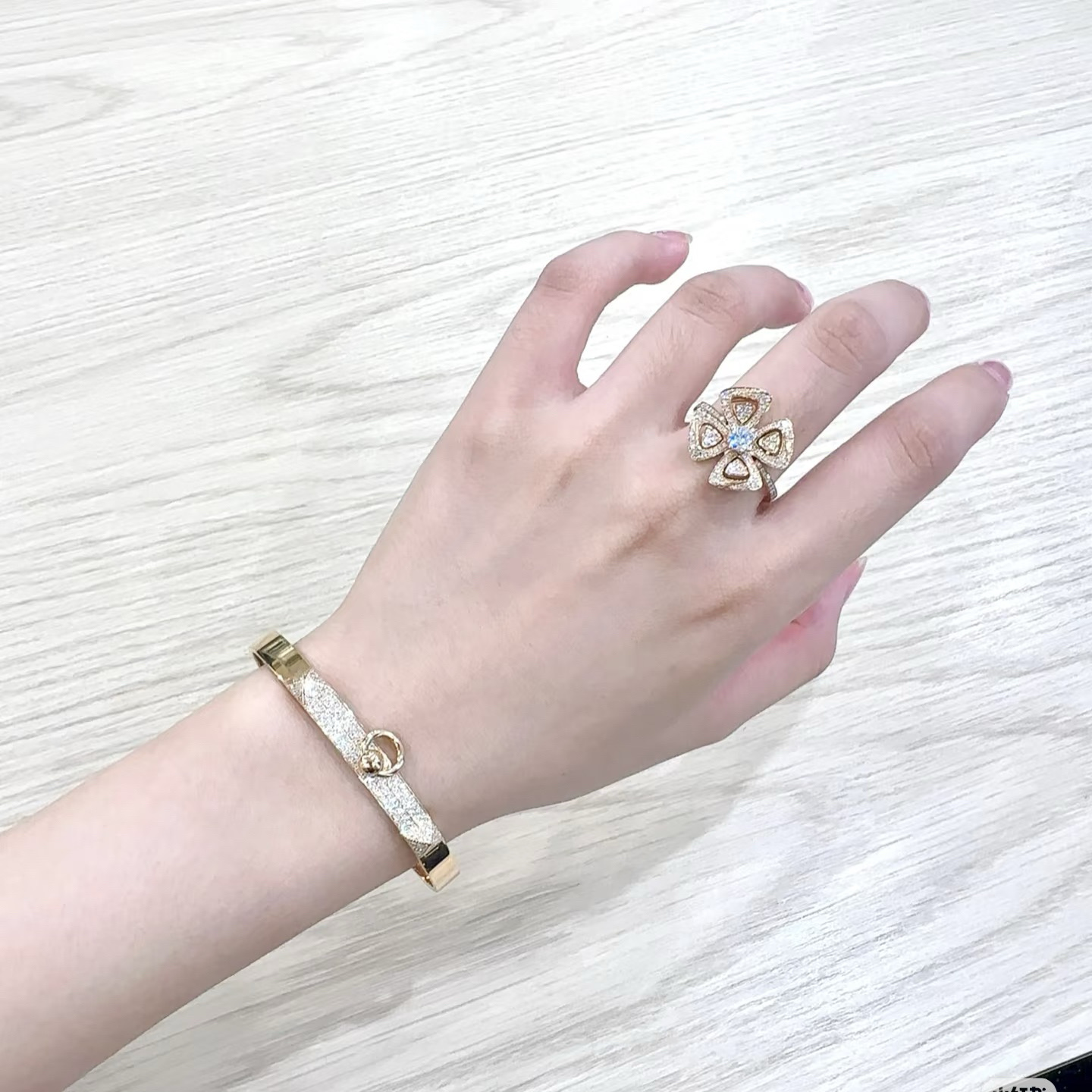 Bvlgari Fiorever Ring - Best Replica Jewelry™