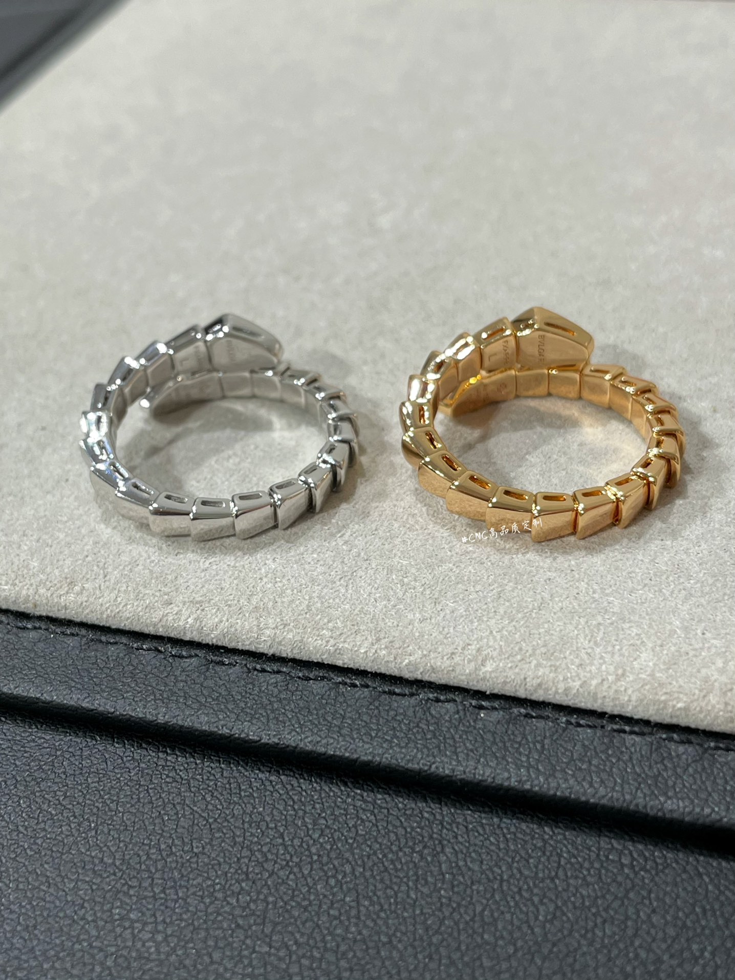 Bvlgari Diamond Head Serpenti Viper Ring - Best Replica Jewelry™