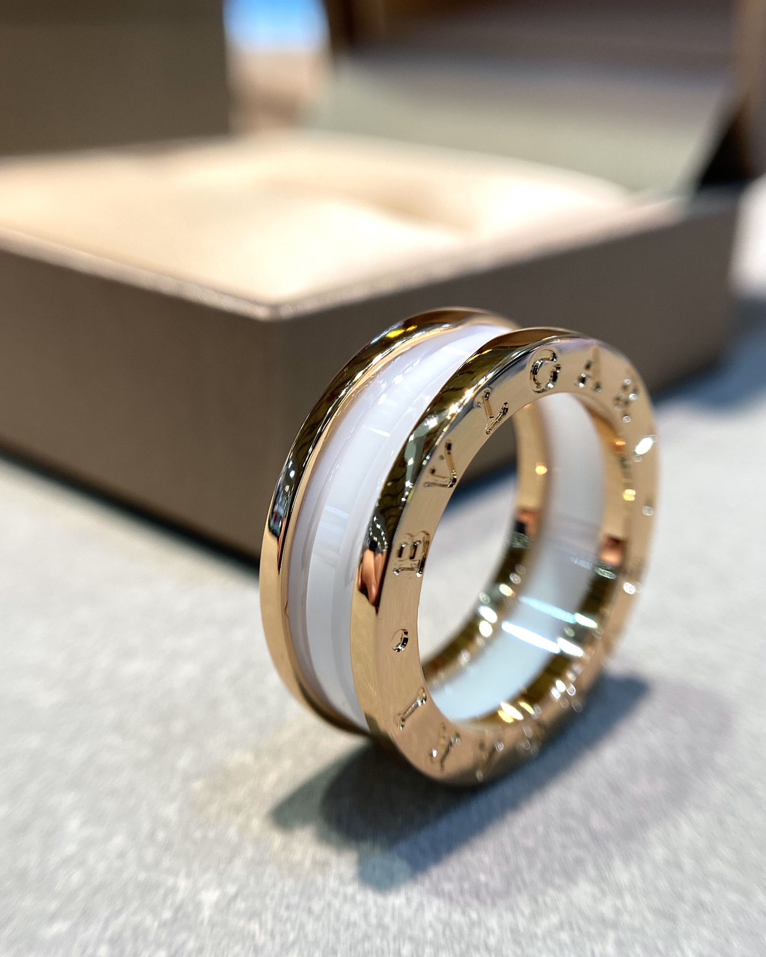 Bvlgari Rose Gold and White B.zero1 Ring - Best Replica Jewelry™