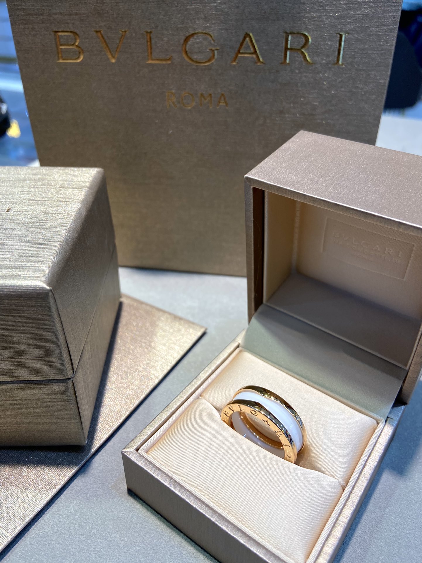 Bvlgari Rose Gold and White B.zero1 Ring - Best Replica Jewelry™