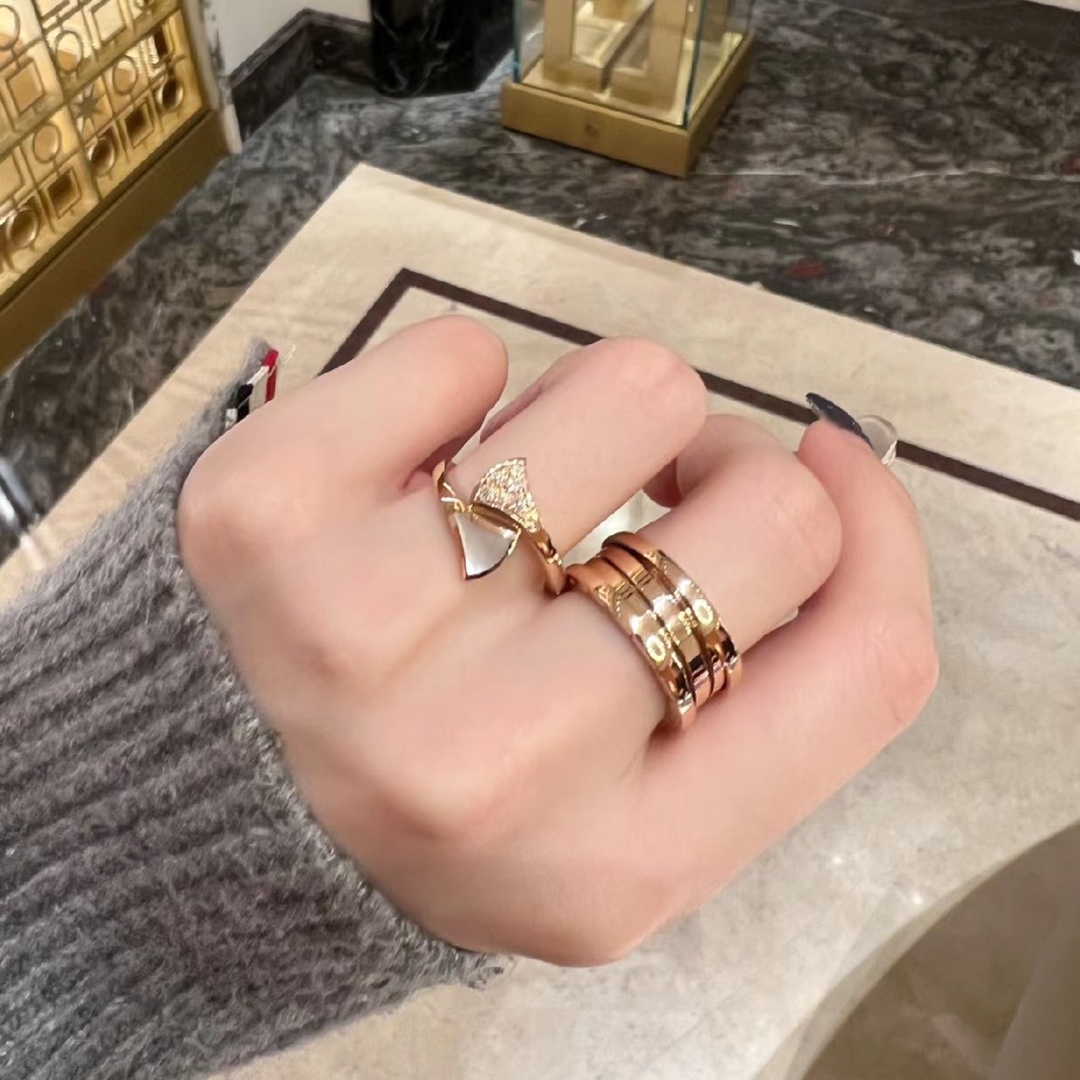 Bvlgari Narrow B.zero1 Ring - Best Replica Jewelry™