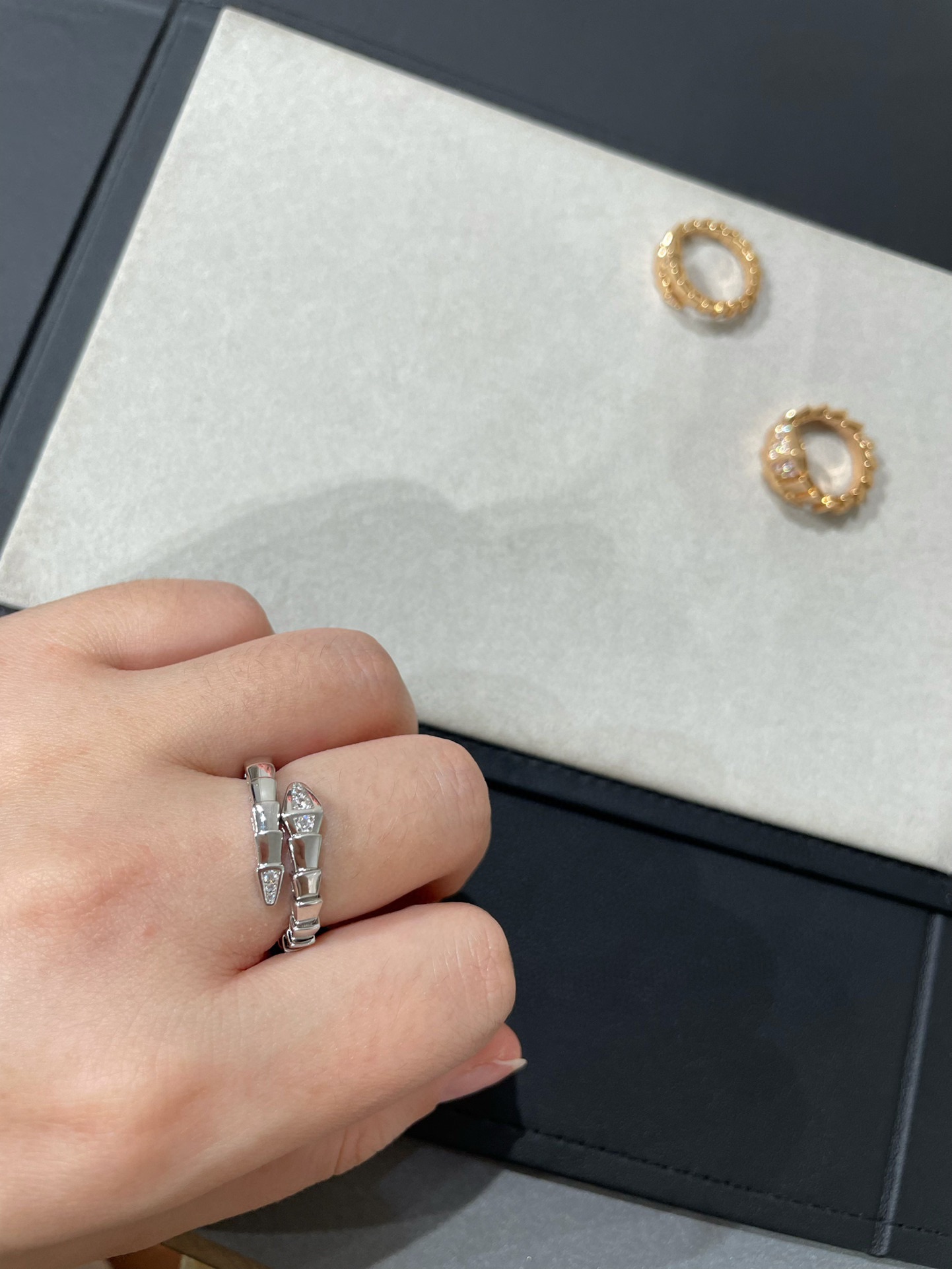 Bvlgari Diamond Head Serpenti Viper Ring - Best Replica Jewelry™