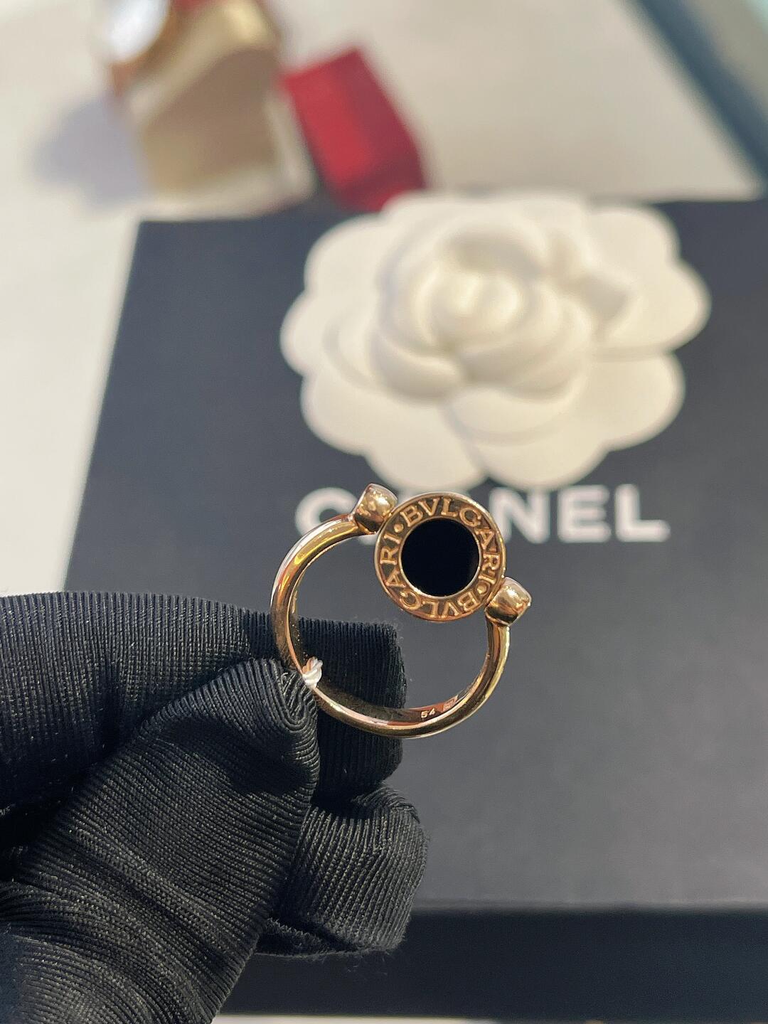 Bvlgari Double Sided Bvlgari Ring - Best Replica Jewelry™