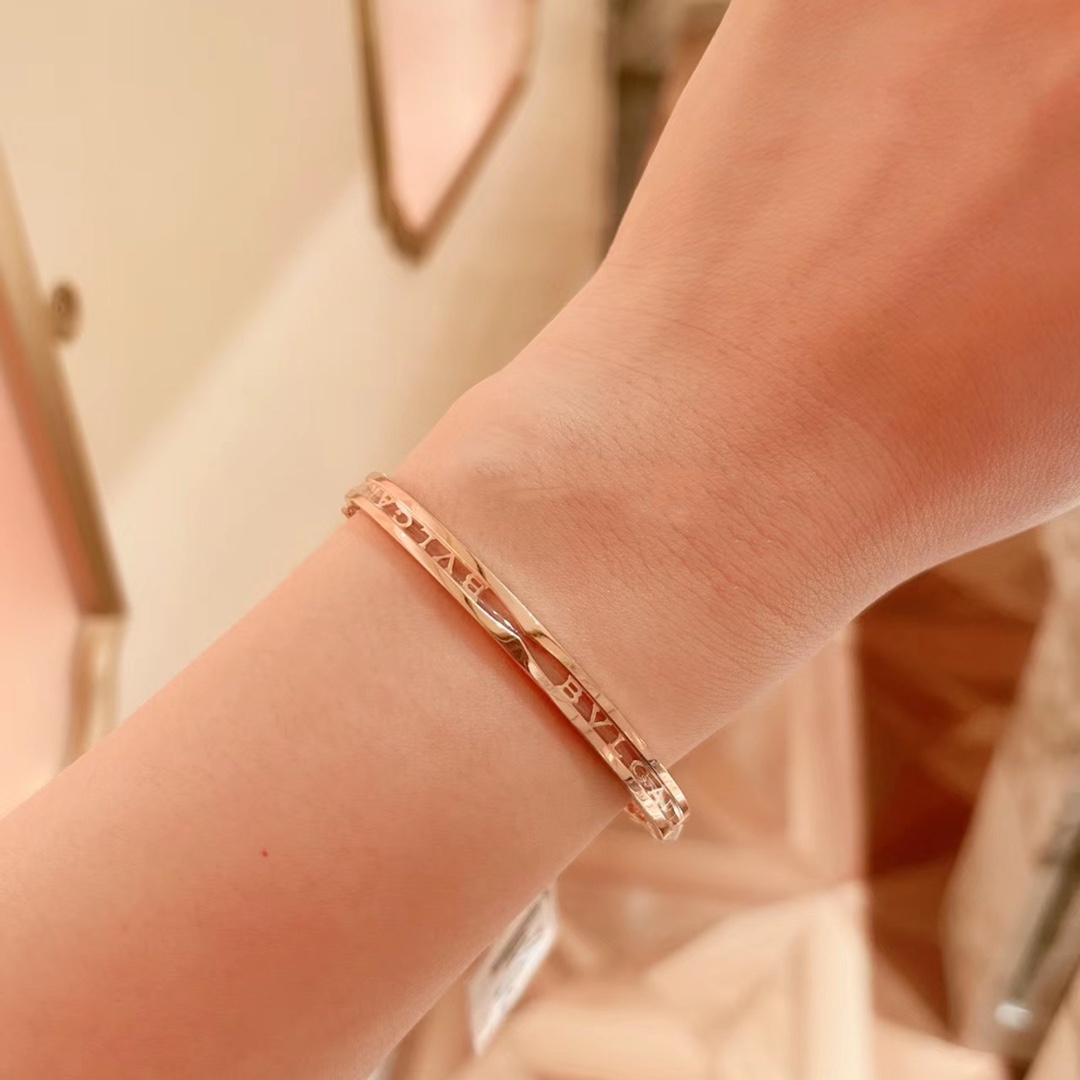 Dupe Bvlgari Hollow Monogram B.zero1 Bangle Bracelet