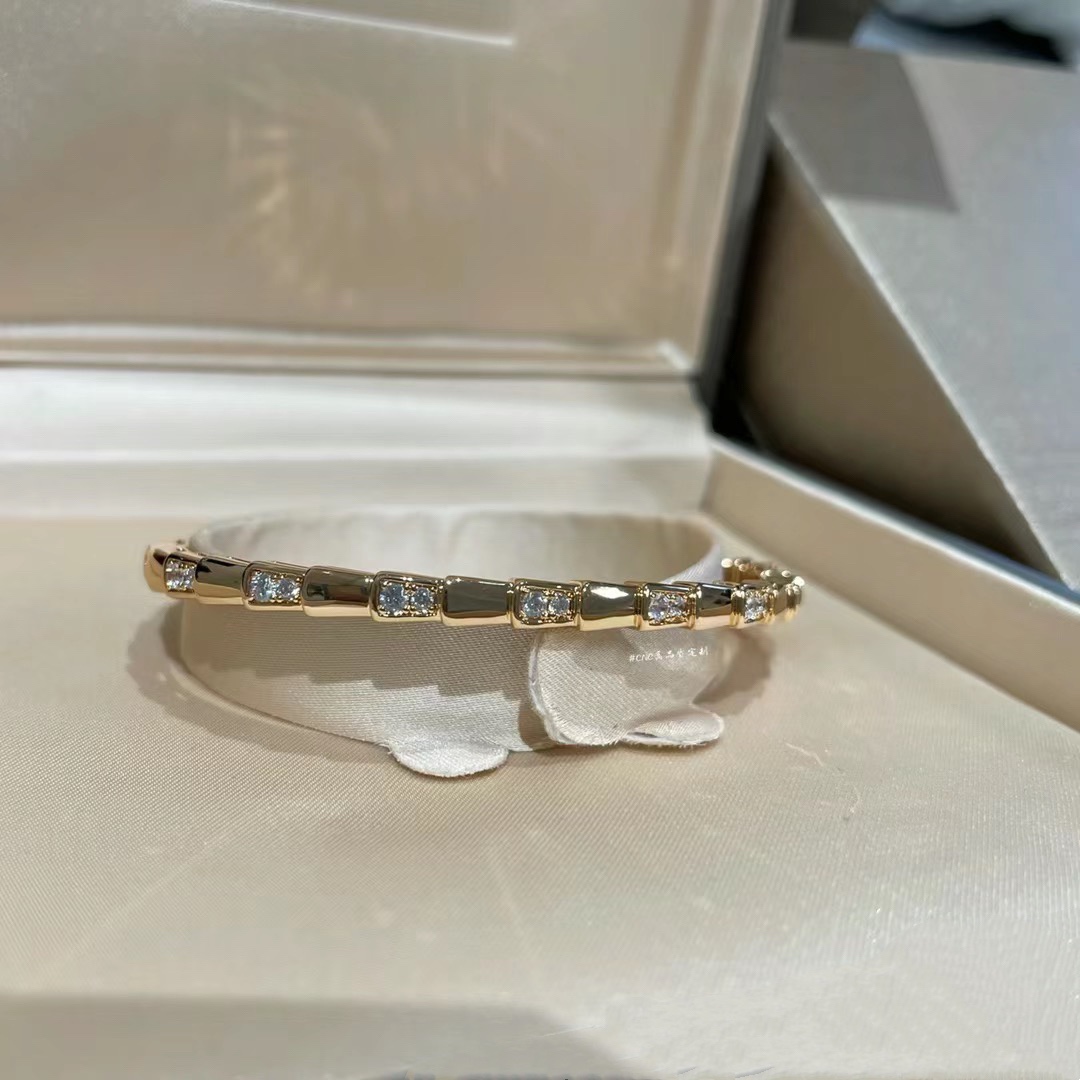 Bvlgari Diamond Paved Serpenti Viper Bracelet Bangle