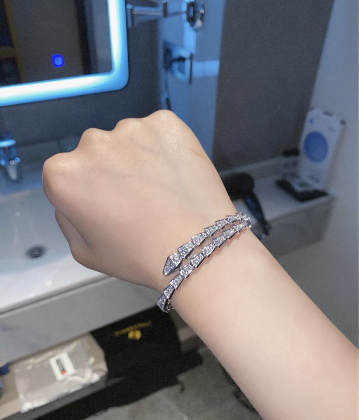 Bvlgari Serpenti Viper Bracelet Diamond Bangle - Best Replica Jewelry™