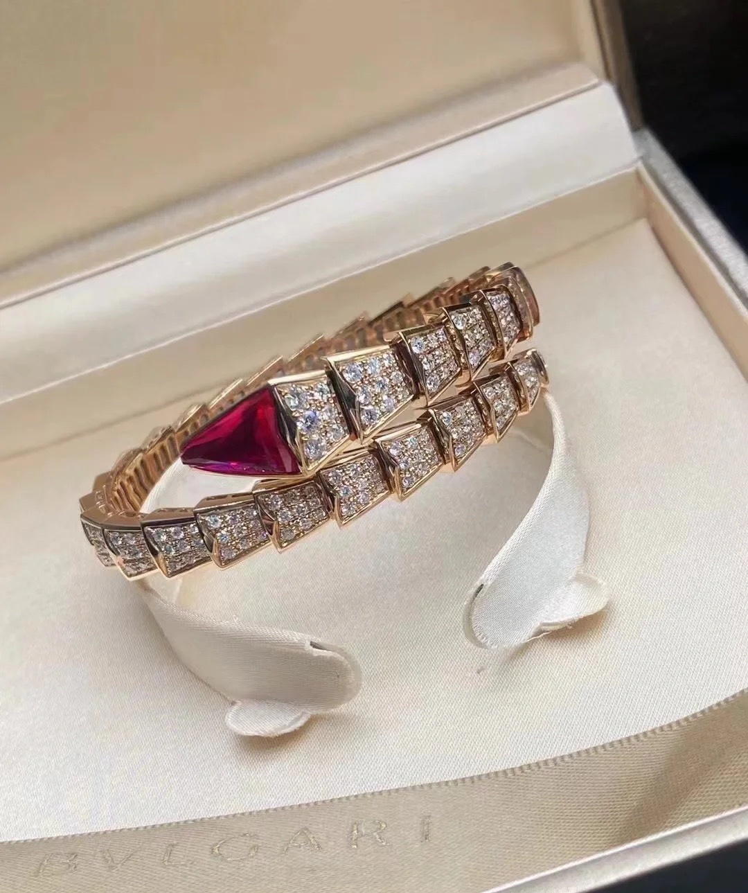 Dupe Bvlgari Serpenti Viper Bracelet in Rose Gold with Diamond and Rubellite