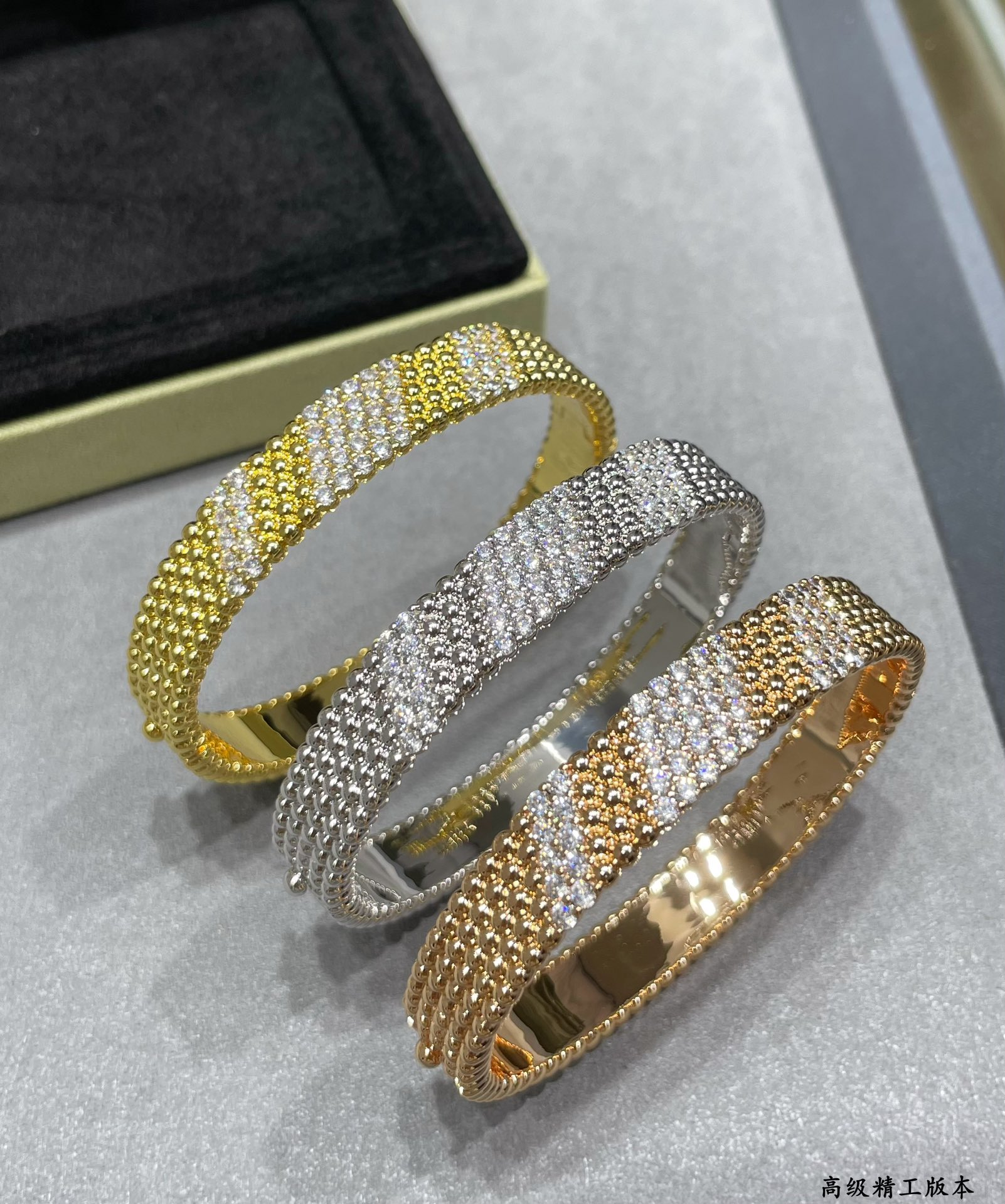 Dupe Van Cleef & Arpels Perlee Diamonds Bracelet Bangle, 5 Rows, Medium Model