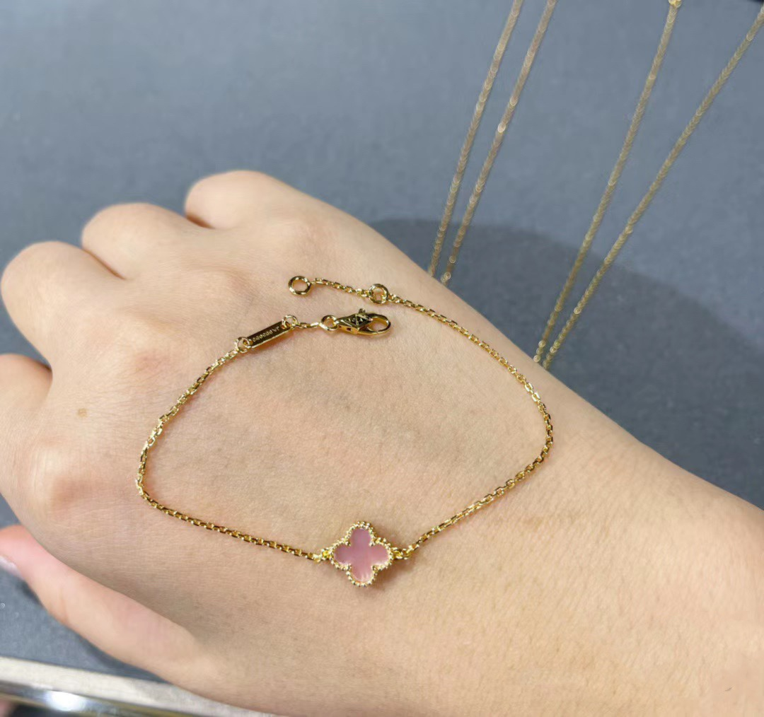 Dupe Van Cleef & Arpels Pink Clover Sweet Alhambra Pendant Necklace Earrings Bracelet Set