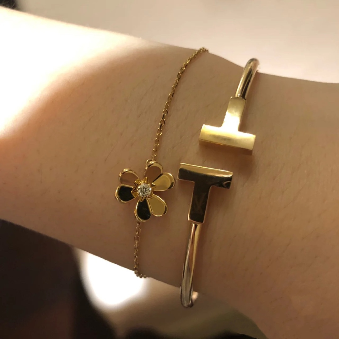 Dupe Van Cleef & Arpels Frivole Flora Bracelets