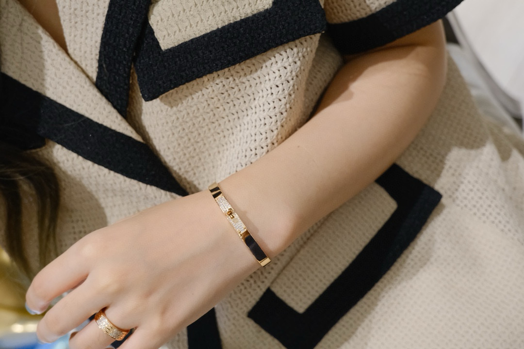 Dupe Hermes Kelly Pave Bracelet Bangle