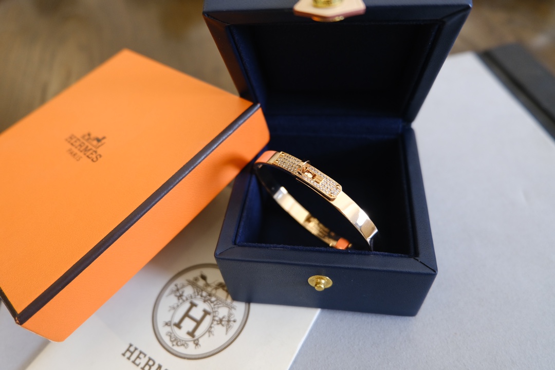 Dupe Hermes Kelly Pave Bracelet Bangle