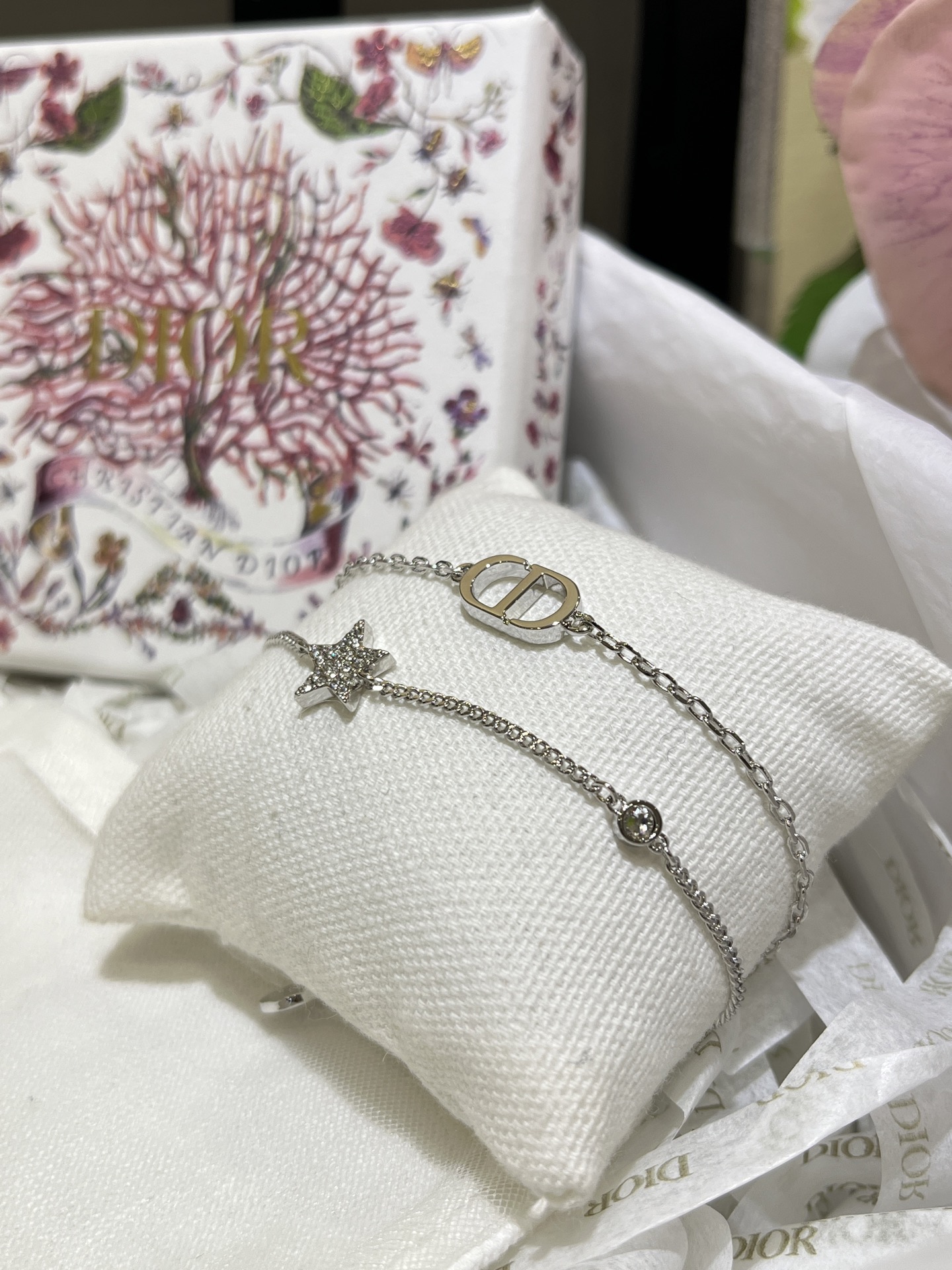 Dupe Dior Two Layered Chain with Star Charm Bracelet