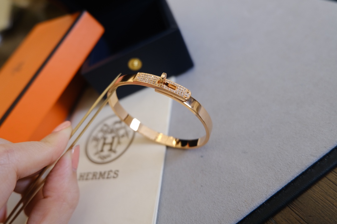 Dupe Hermes Kelly Pave Bracelet Bangle
