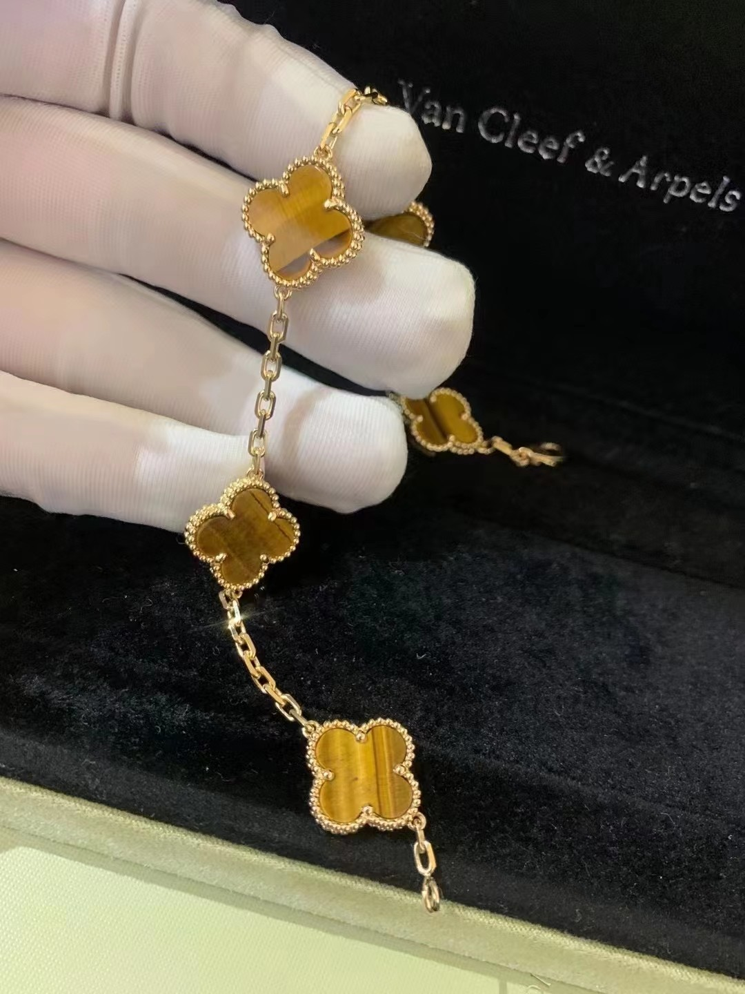 Dupe Van Cleef & Arpels Tiger Eye Vintage Alhambra Bracelet 5 Motifs