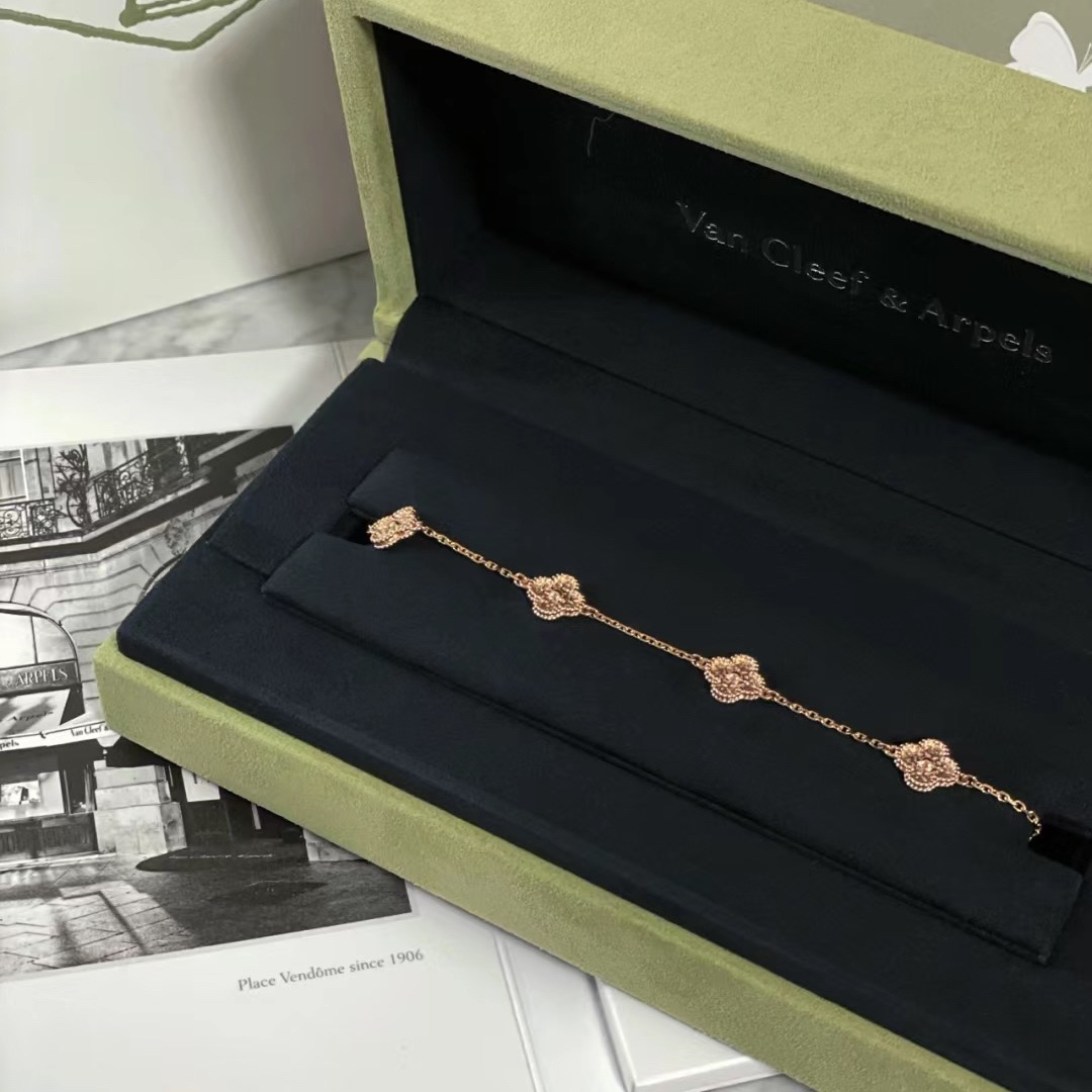Dupe Van Cleef & Arpels Sweet Alhambra Bracelet, 6 Motifs, Rose Gold