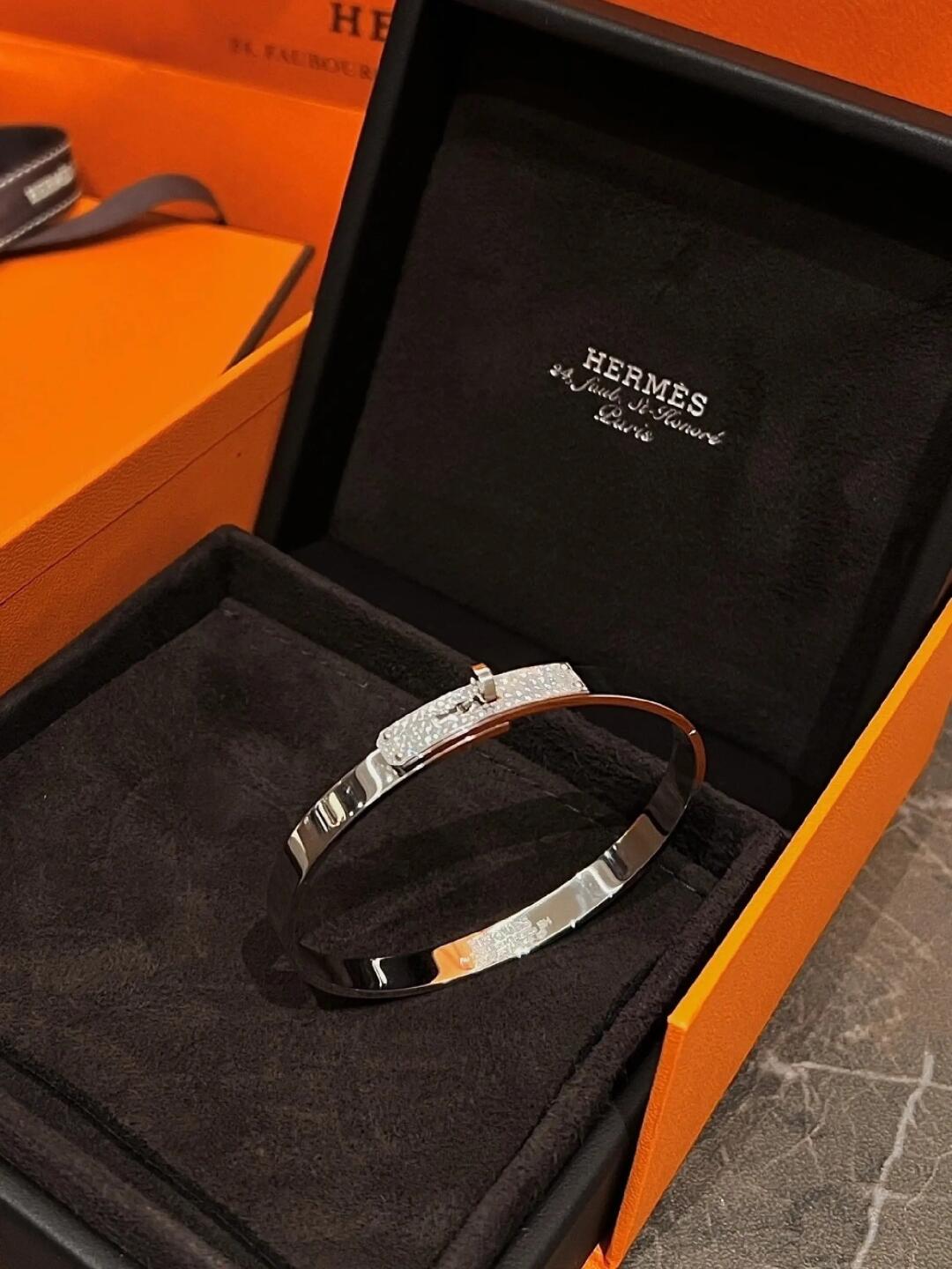 Hermes Kelly Pave Bracelet Bangle - Best Replica Jewelry™