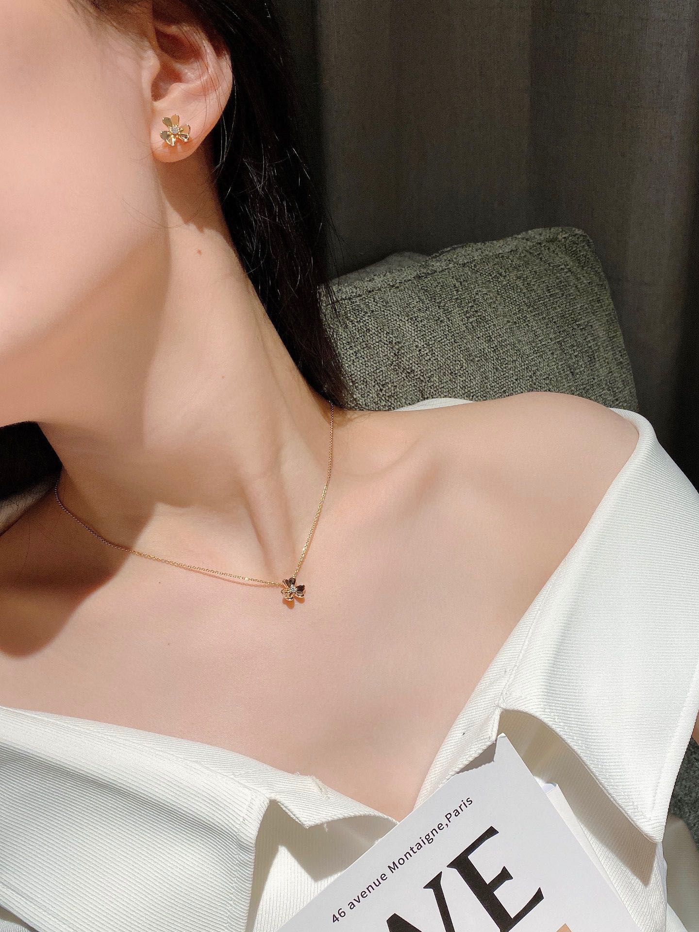 Dupe Van Cleef & Arpels Flora Earrings Bracelet Necklace, 1 Motif