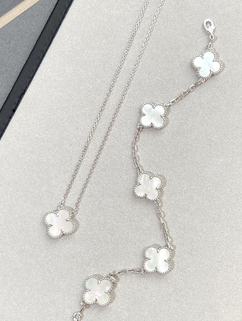 Dupe Van Cleef & Arpels White Clover Vintage Alhambra Bracelet, 5 Motifs