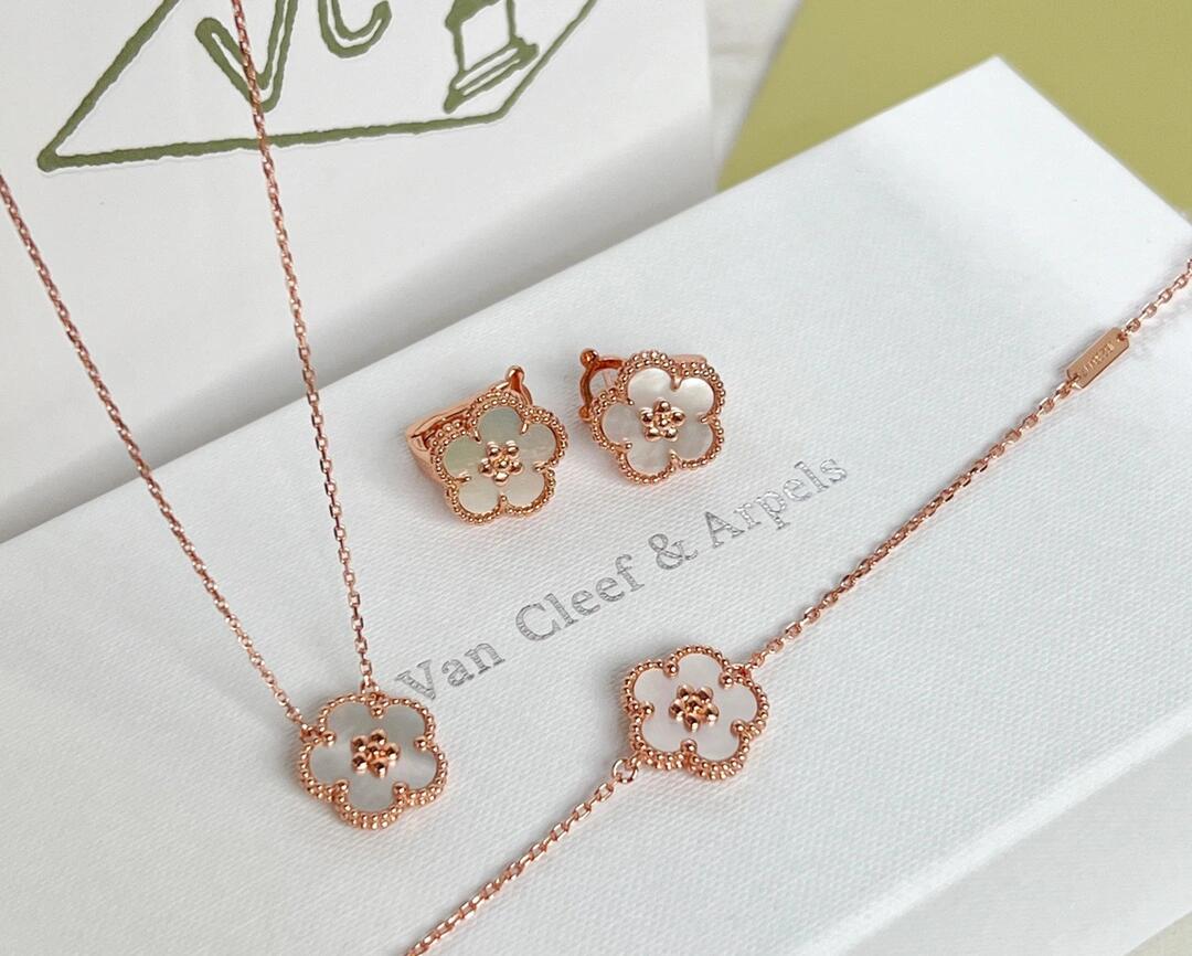 Dupe Van Cleef & Arpels Lucky Spring Earrings Bracelet Necklace