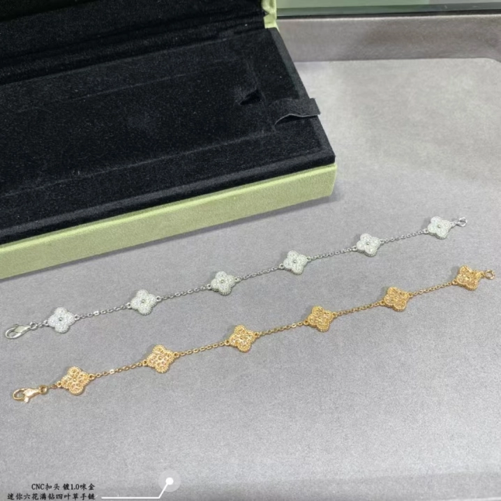 Dupe Van Cleef & Arpels Sweet Alhambra Full Diamond Bracelet, 6 Motifs