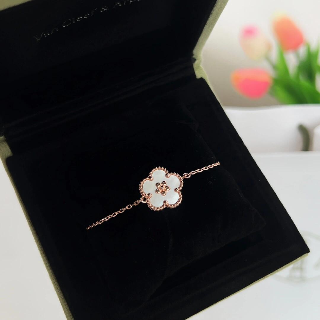 Dupe Van Cleef & Arpels Lucky Spring Earrings Bracelet Necklace