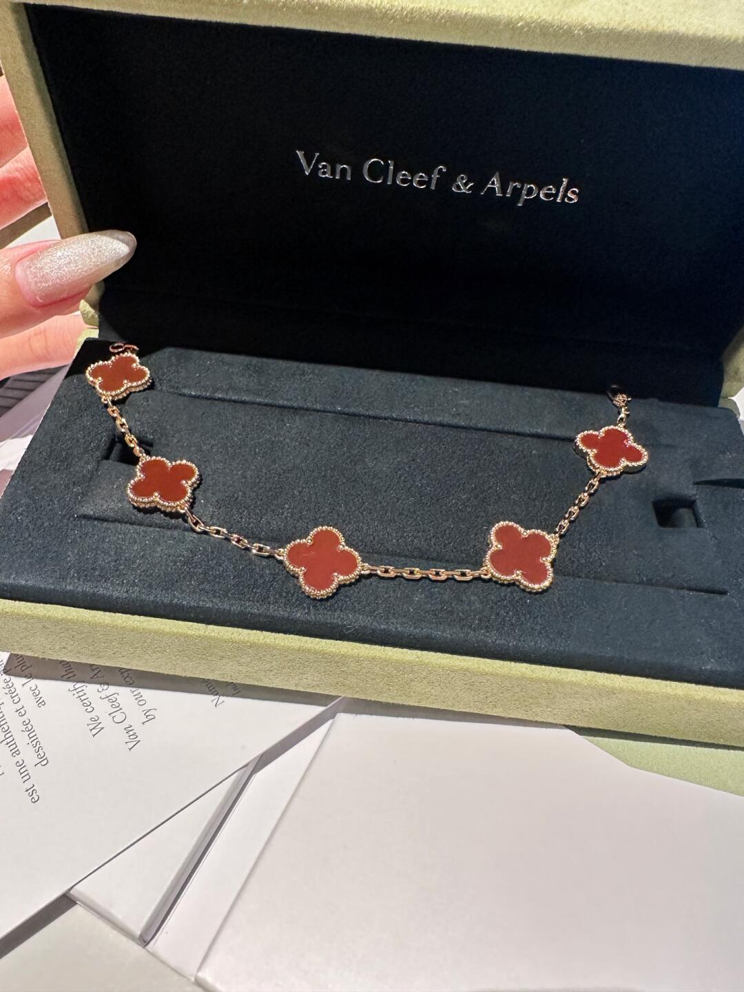 Dupe Van Cleef & Arpels Vintage Alhambra Red Carnelian Rose Gold Bracelet, 5 Motifs