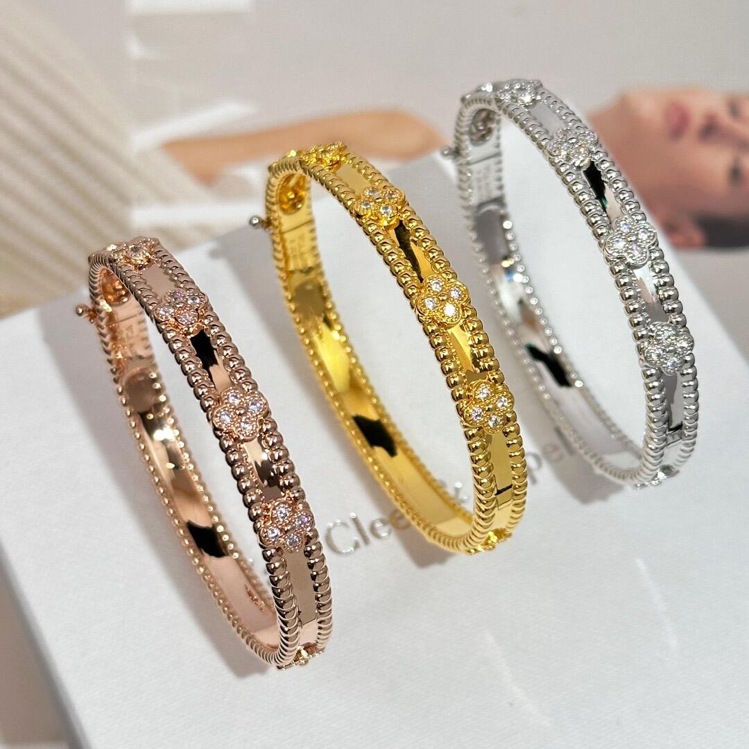 Dupe Van Cleef & Arpels Perlee Sweet Clovers Bracelet Bangle, Medium Model