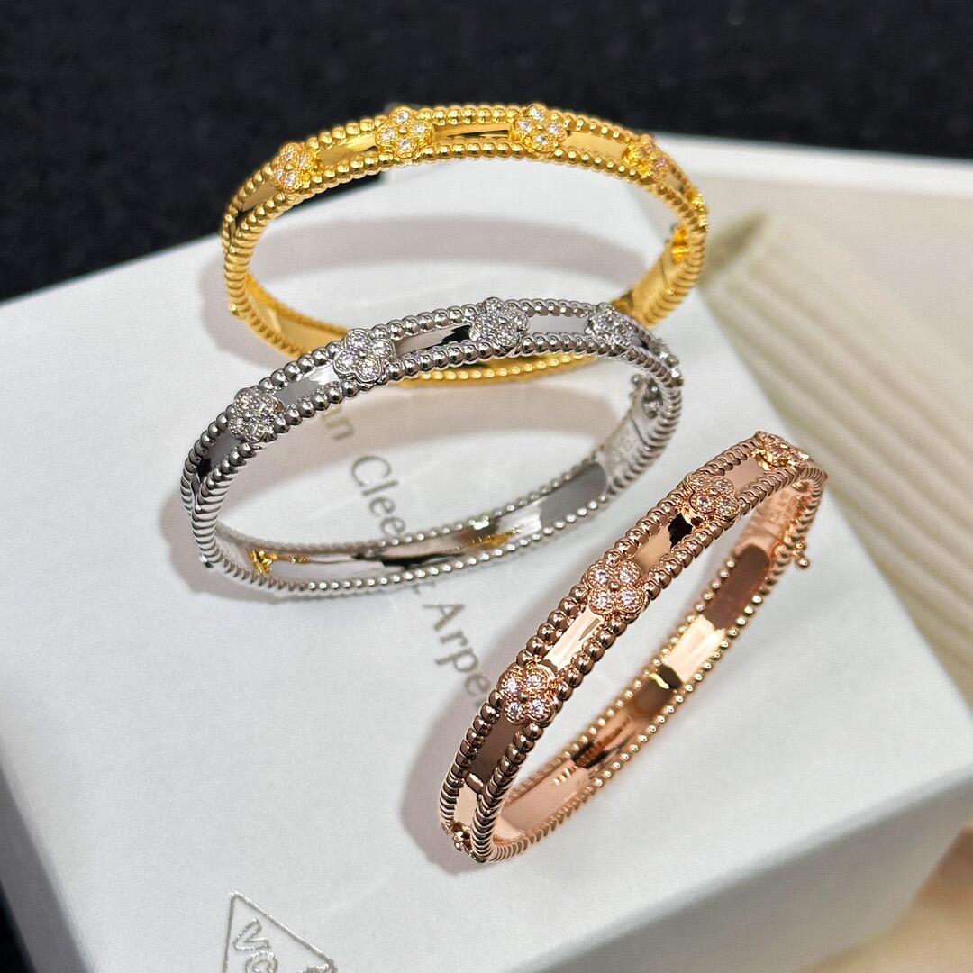 Dupe Van Cleef & Arpels Perlee Sweet Clovers Bracelet Bangle, Medium Model