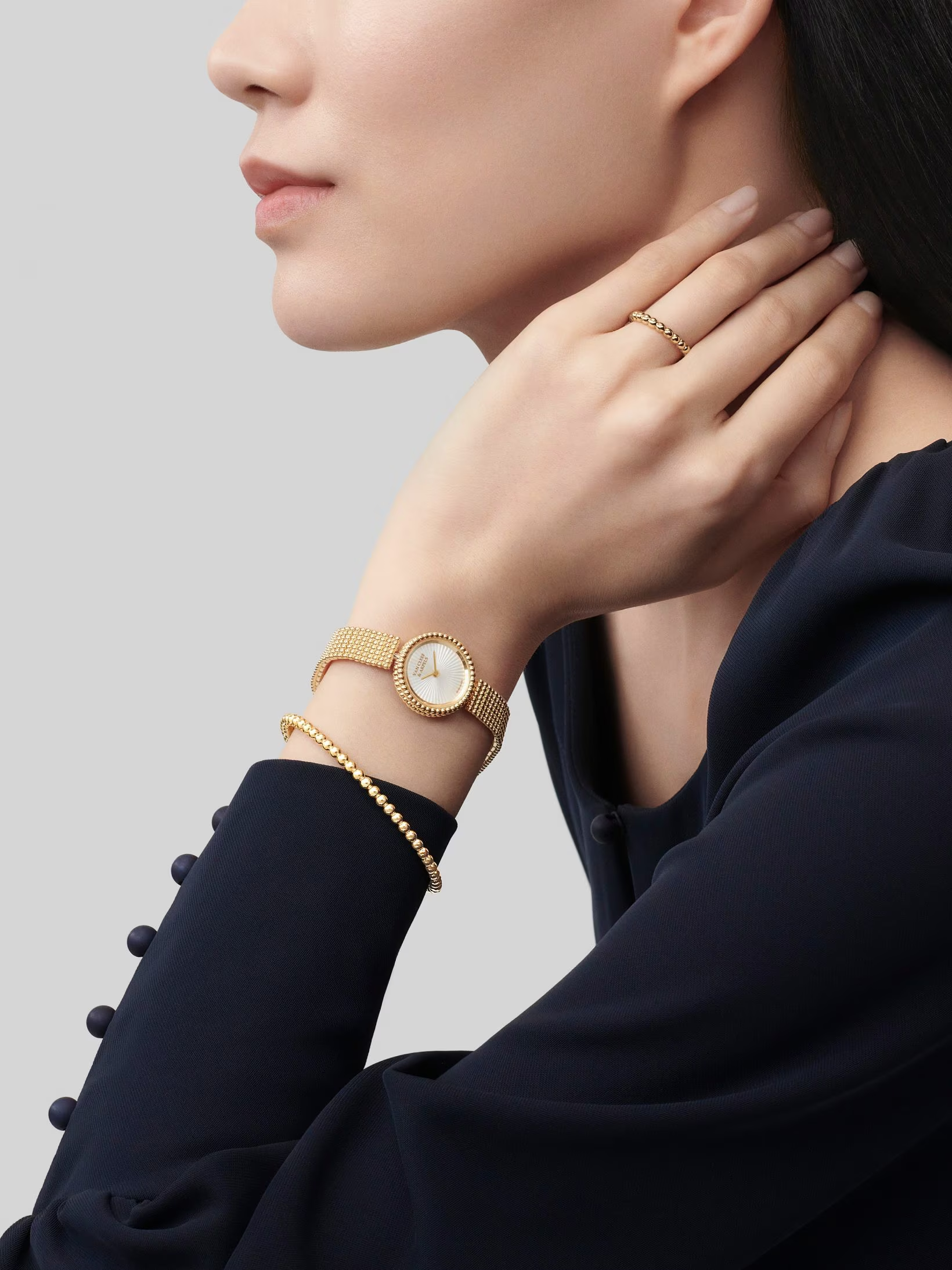 Dupe Van Cleef & Arpels Perlee Pearls of Gold Bracelet - Medium Bangle