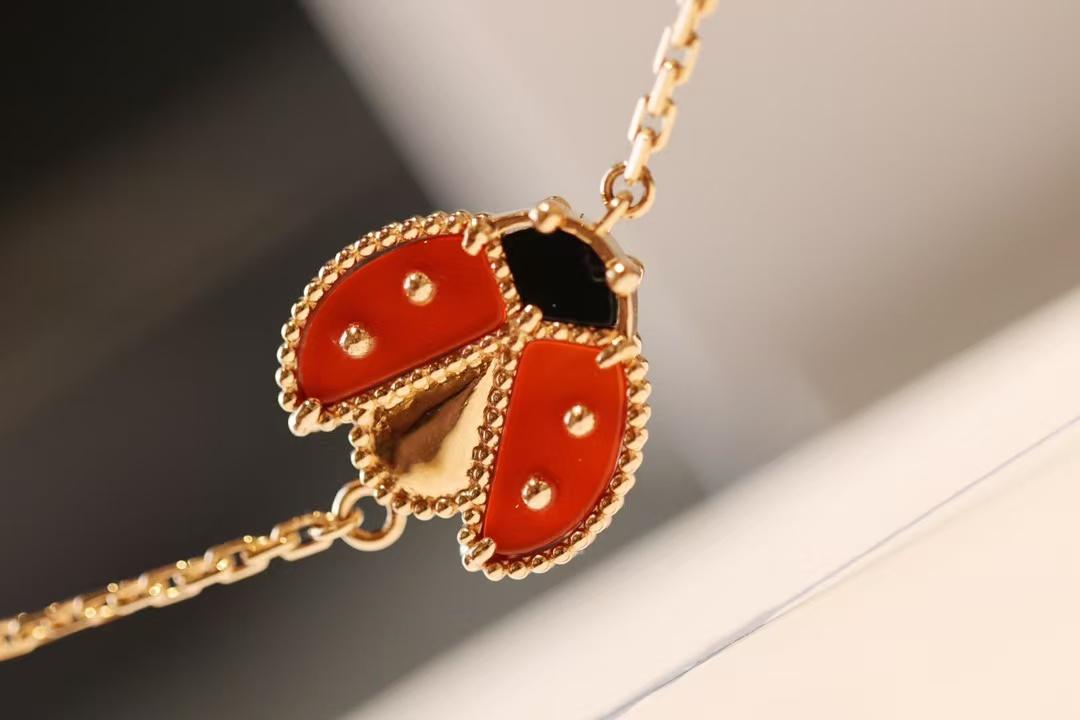 Dupe Van Cleef & Arpels Fauna Lucky Spring Bracelet, Open Wings Ladybug