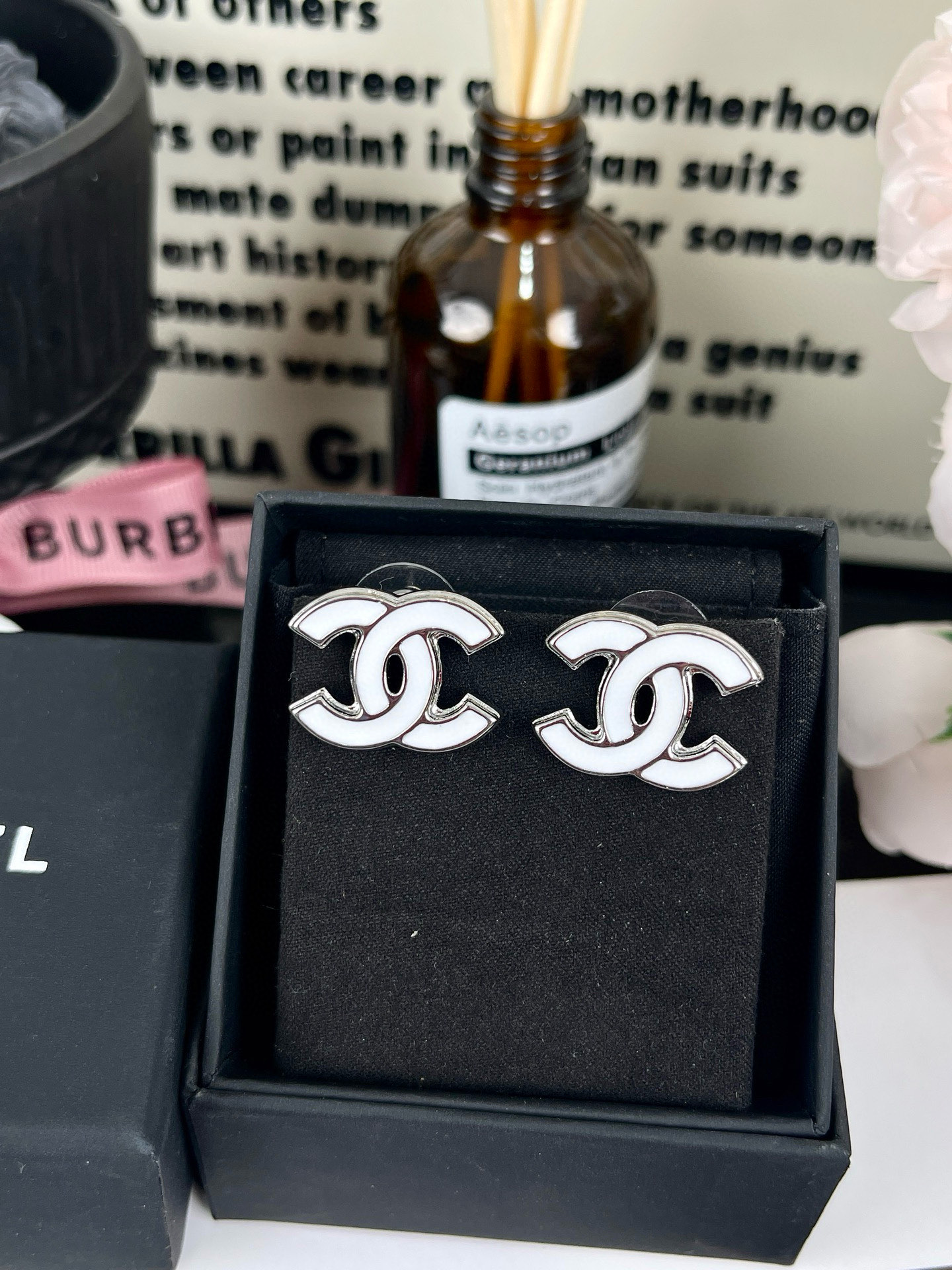 Fake Chanel White Enamel CC Earrings Necklace Brooch