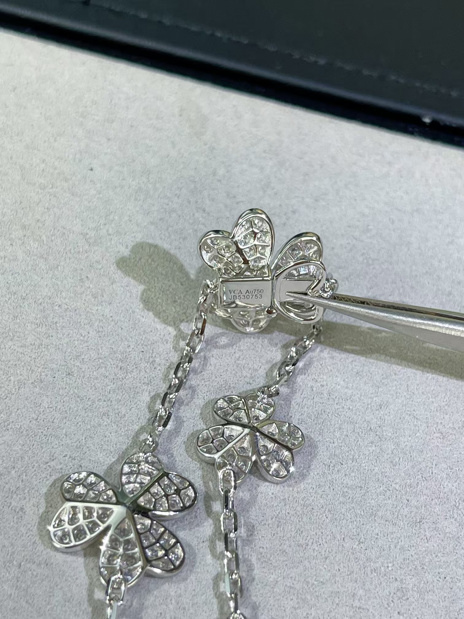 Dupe Van Cleef & Arpels Diamond Paved Frivole Flora Bracelet 5 Motifs