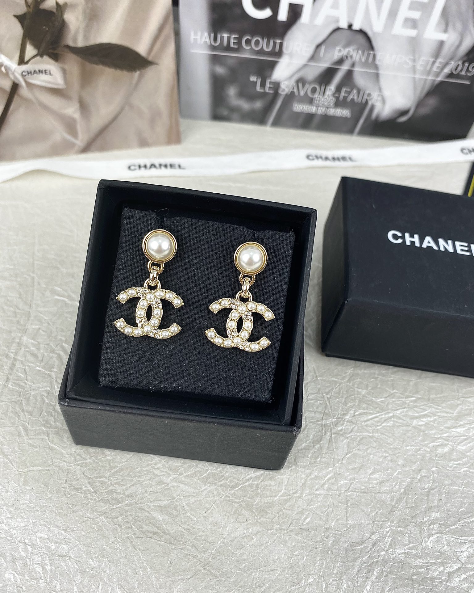 Dupe Chanel Pearl and Diamond Paved CC Dangle Earrings