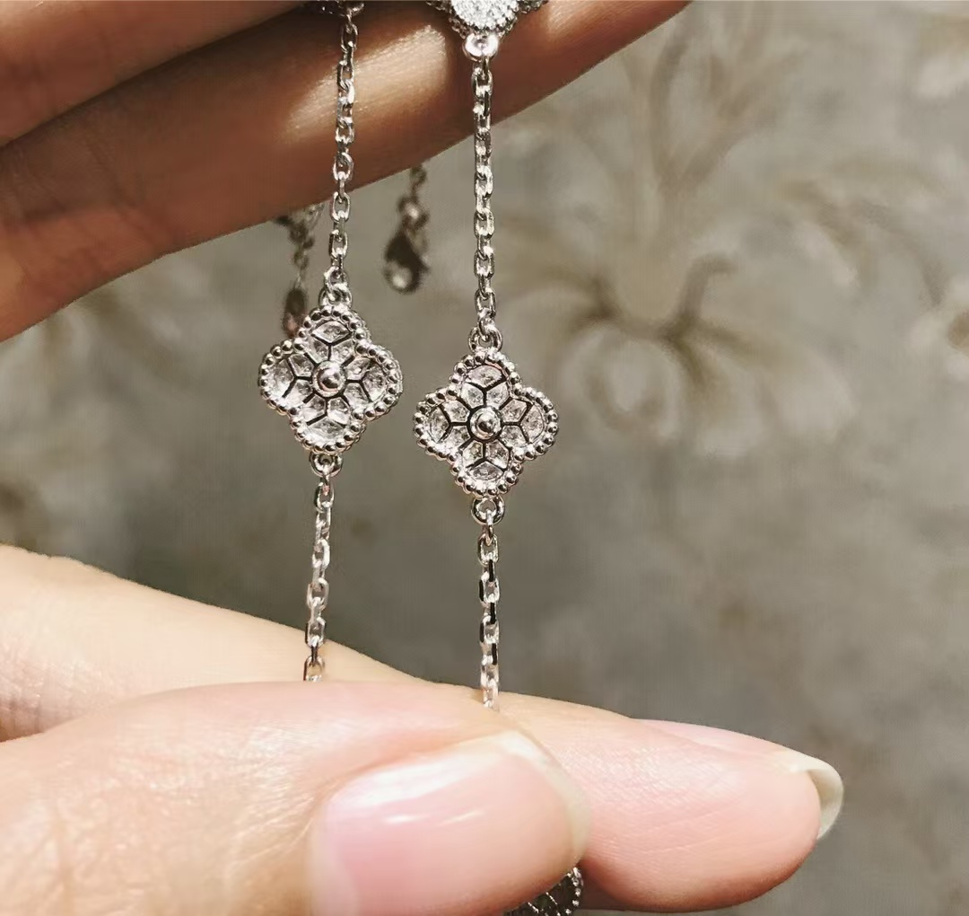 Dupe Van Cleef & Arpels Diamond Sweet Alhambra Bracelet in Silver-tone, 6 Motifs