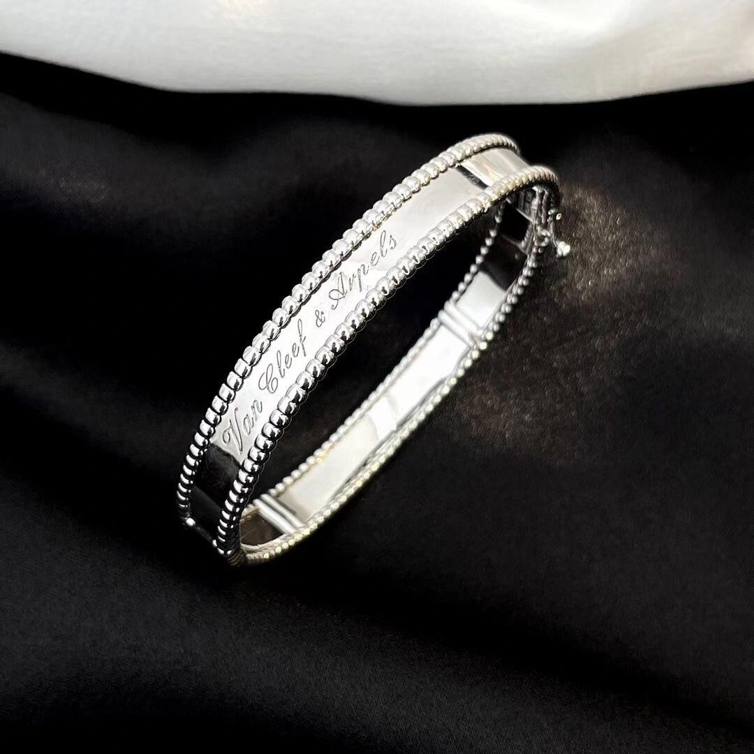 Dupe Van Cleef & Arpels Perlee Signature Bracelet - Medium Bangle