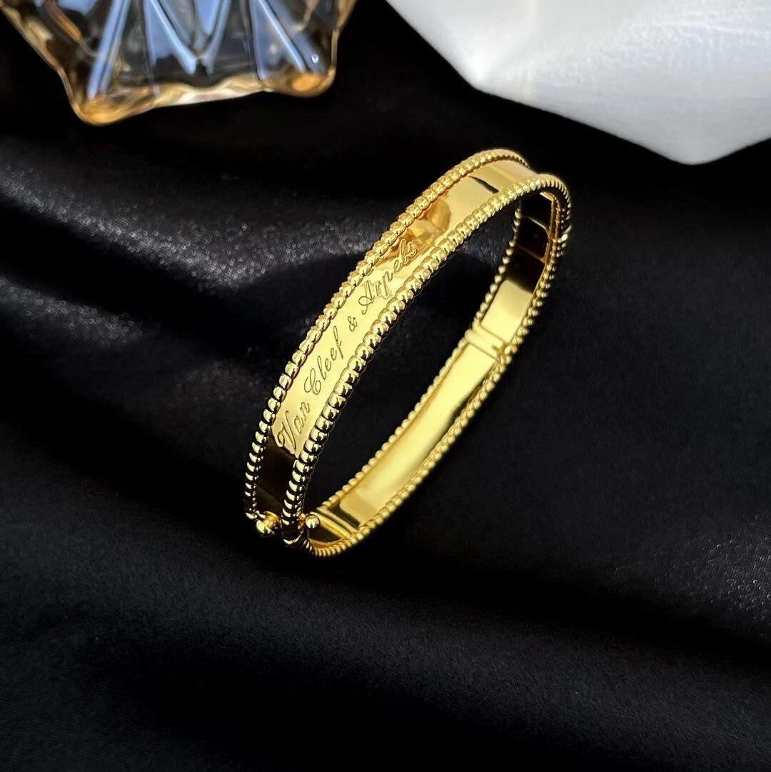 Dupe Van Cleef & Arpels Perlee Signature Bracelet - Medium Bangle