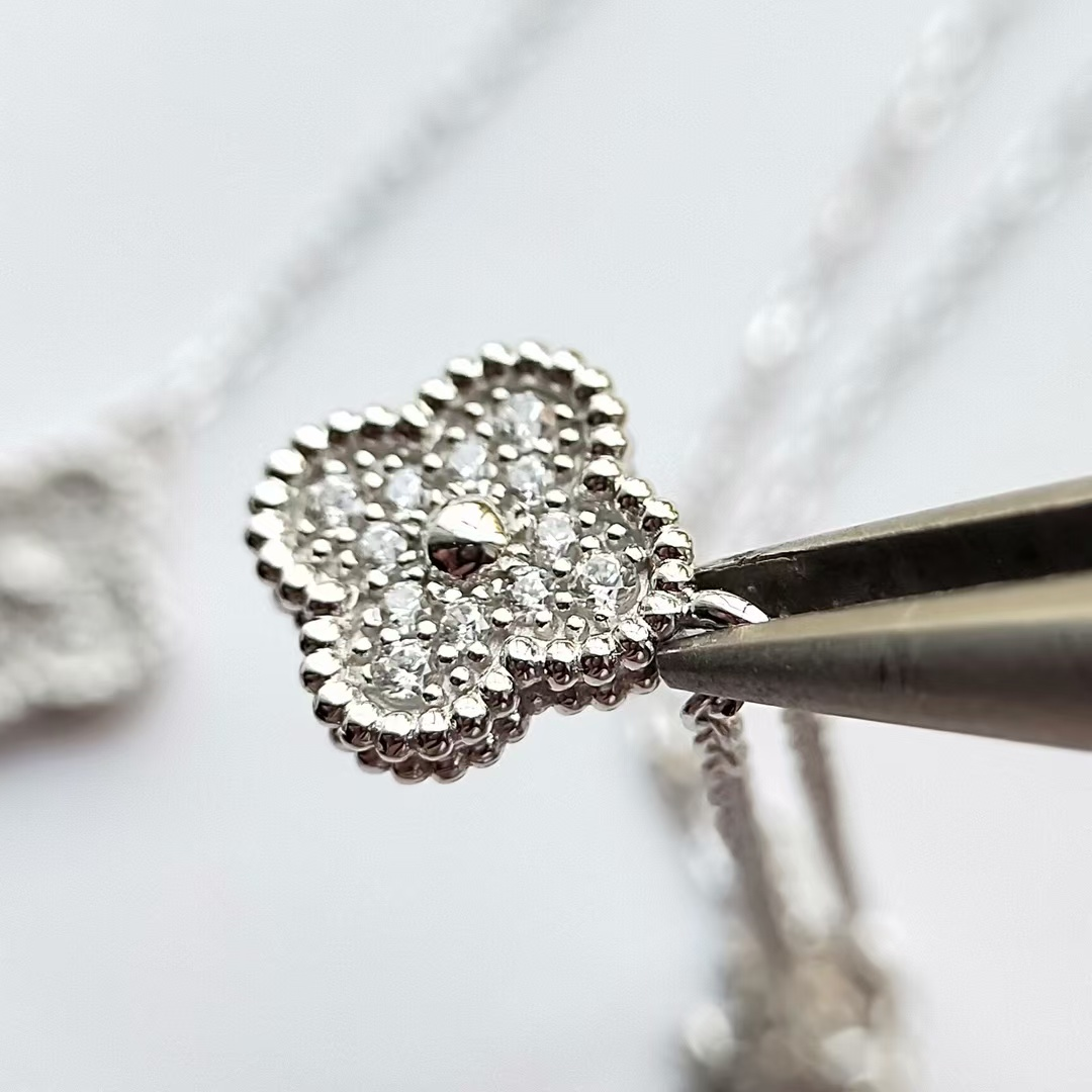 Dupe Van Cleef & Arpels Diamond Sweet Alhambra Bracelet in Silver-tone, 6 Motifs