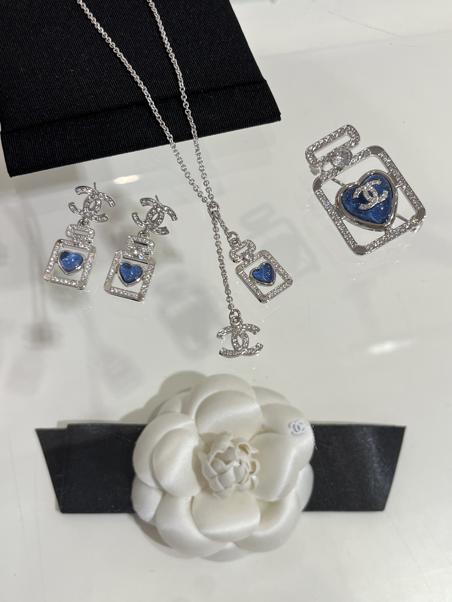Dupe Chanel Heart Blue Crystal Perfume Bottle Earrings Brooch Necklace in Silver-tone