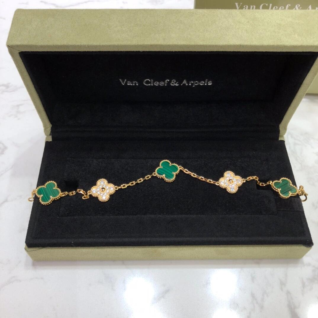 Dupe Van Cleef & Arpels Diamond and Malachite Vintage Alhambra Bracelet in Gold-tone, 5 Motifs