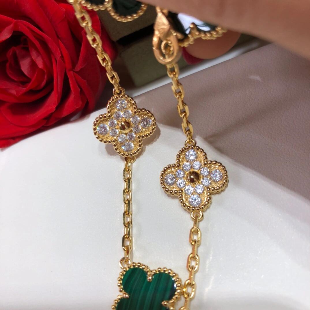 Dupe Van Cleef & Arpels Diamond and Malachite Vintage Alhambra Bracelet in Gold-tone, 5 Motifs