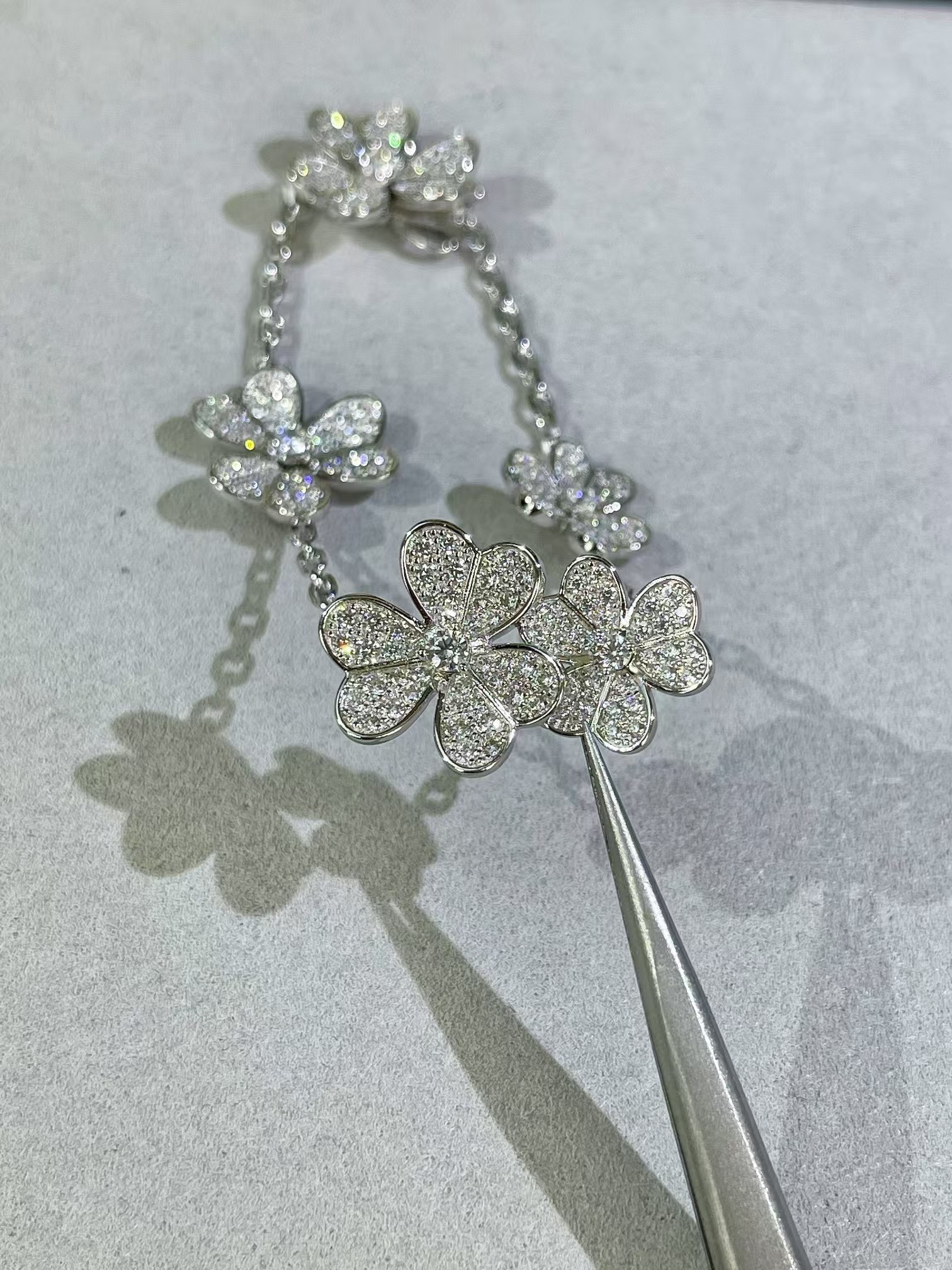 Dupe Van Cleef & Arpels Diamond Paved Frivole Flora Bracelet 5 Motifs