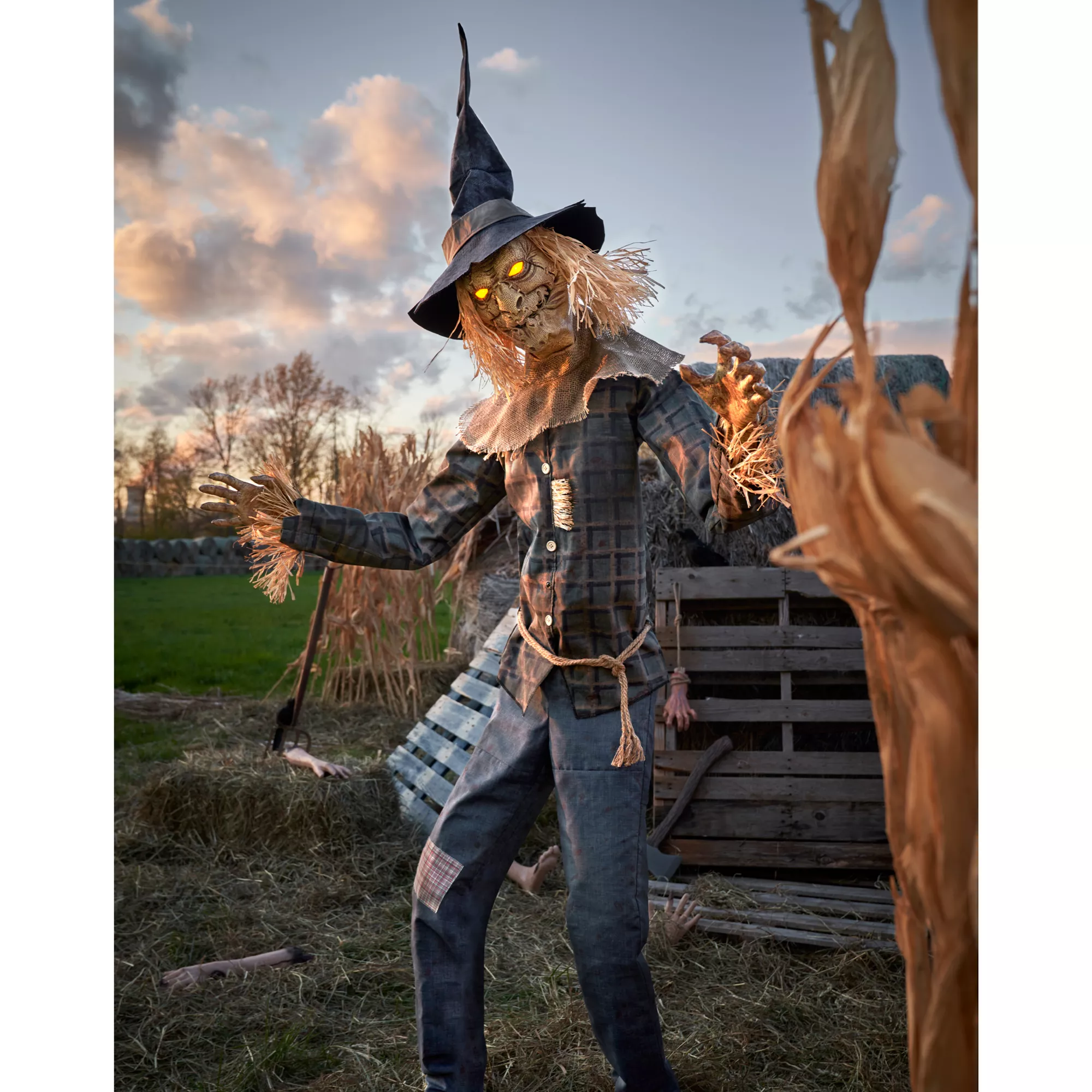 6.6 Ft Strawman Animatronic