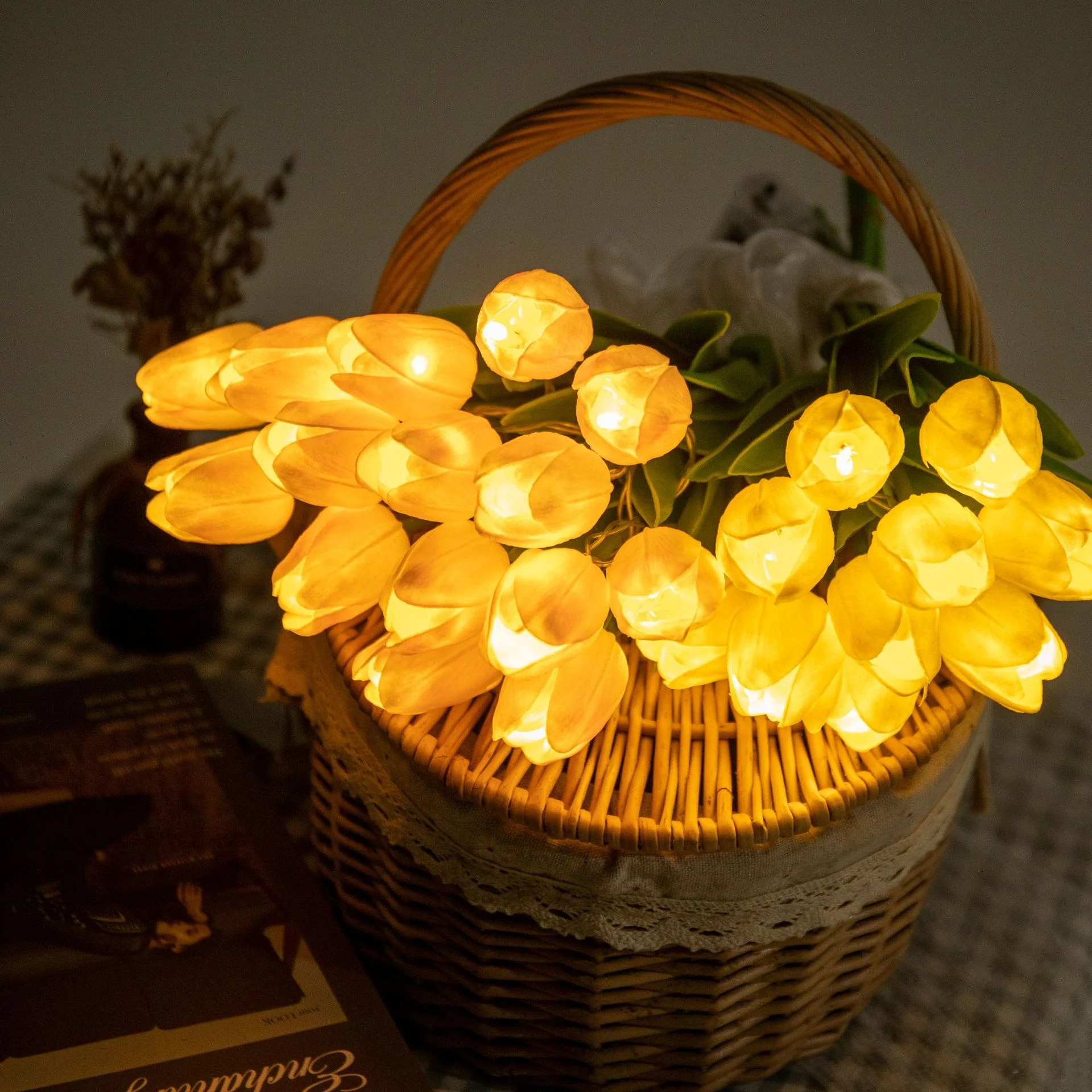 Last Day 70% OFF - Forever Tulip LampTM