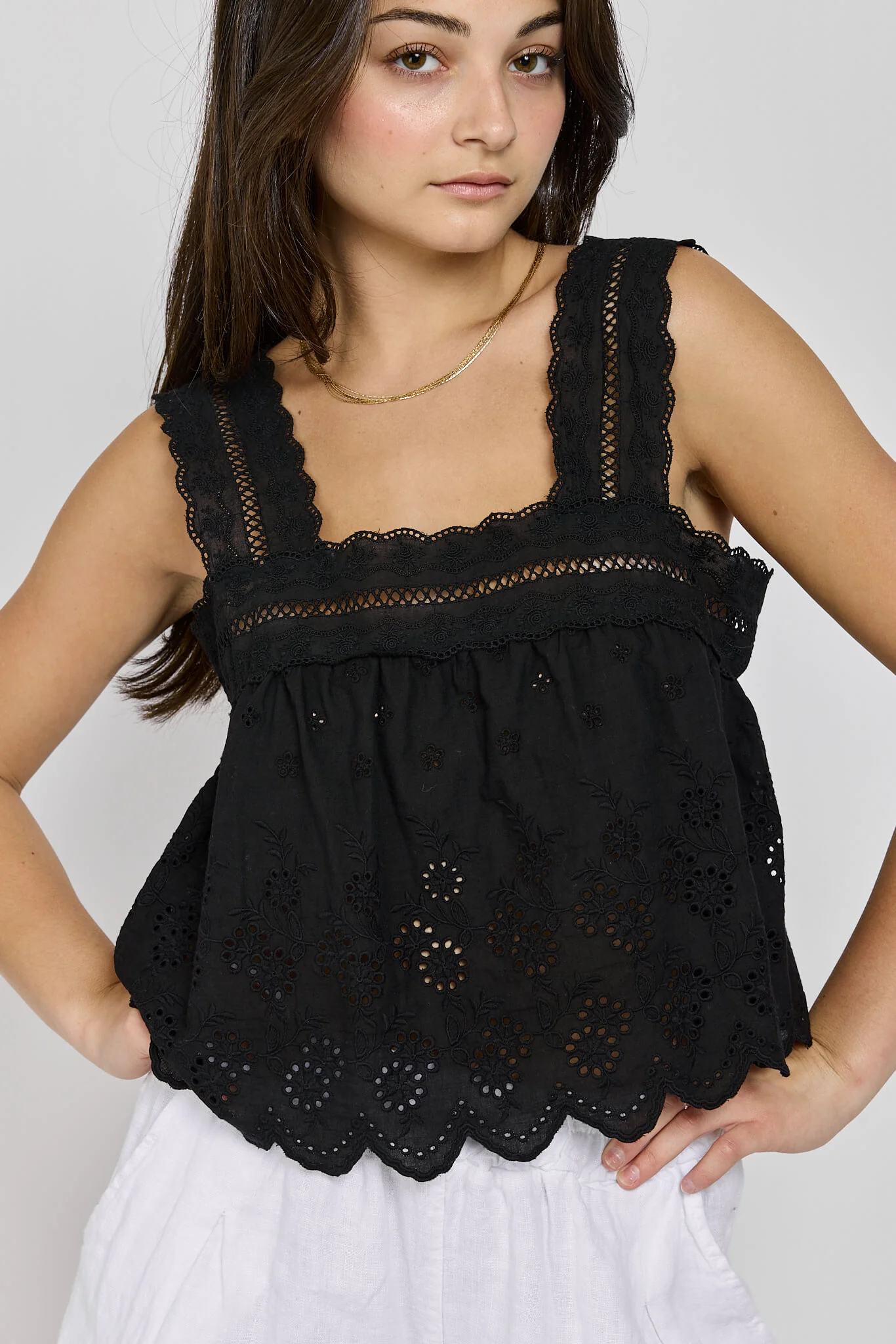 Senorita Flutter Crop Top