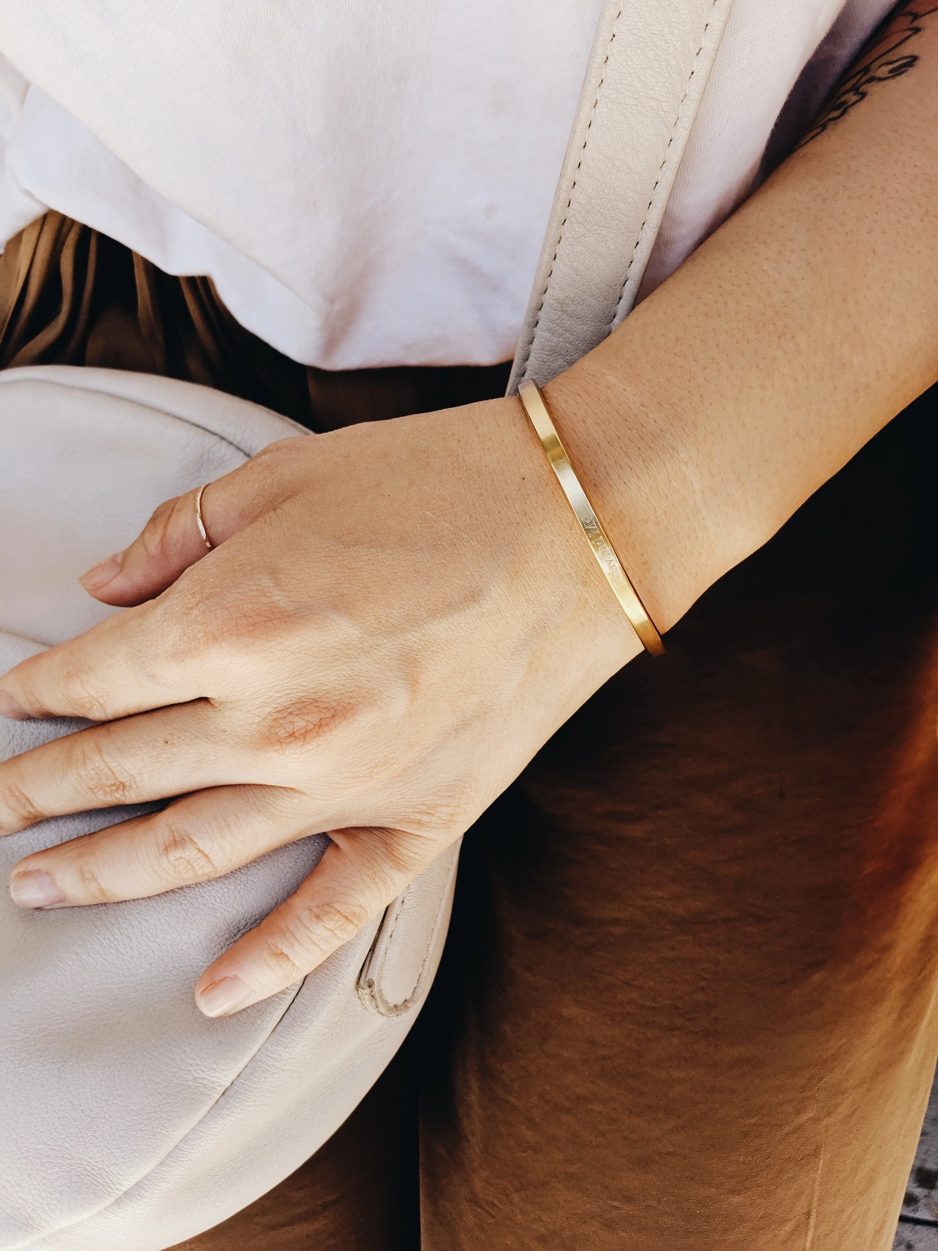 Engrave Brac V1